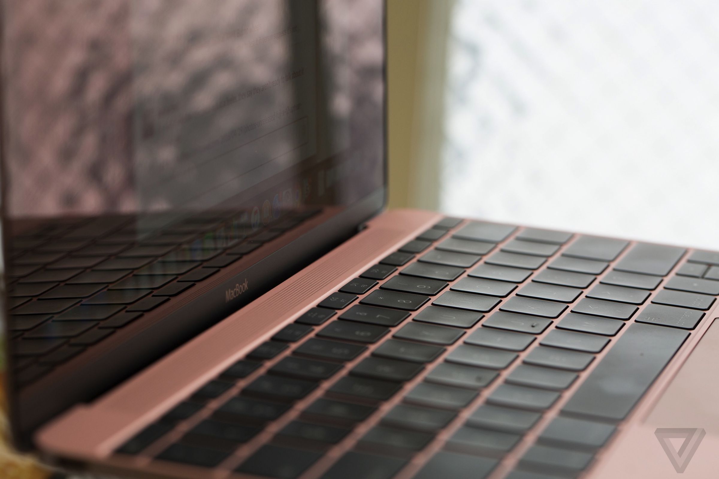 Macbook-2016-review-pink-laptop