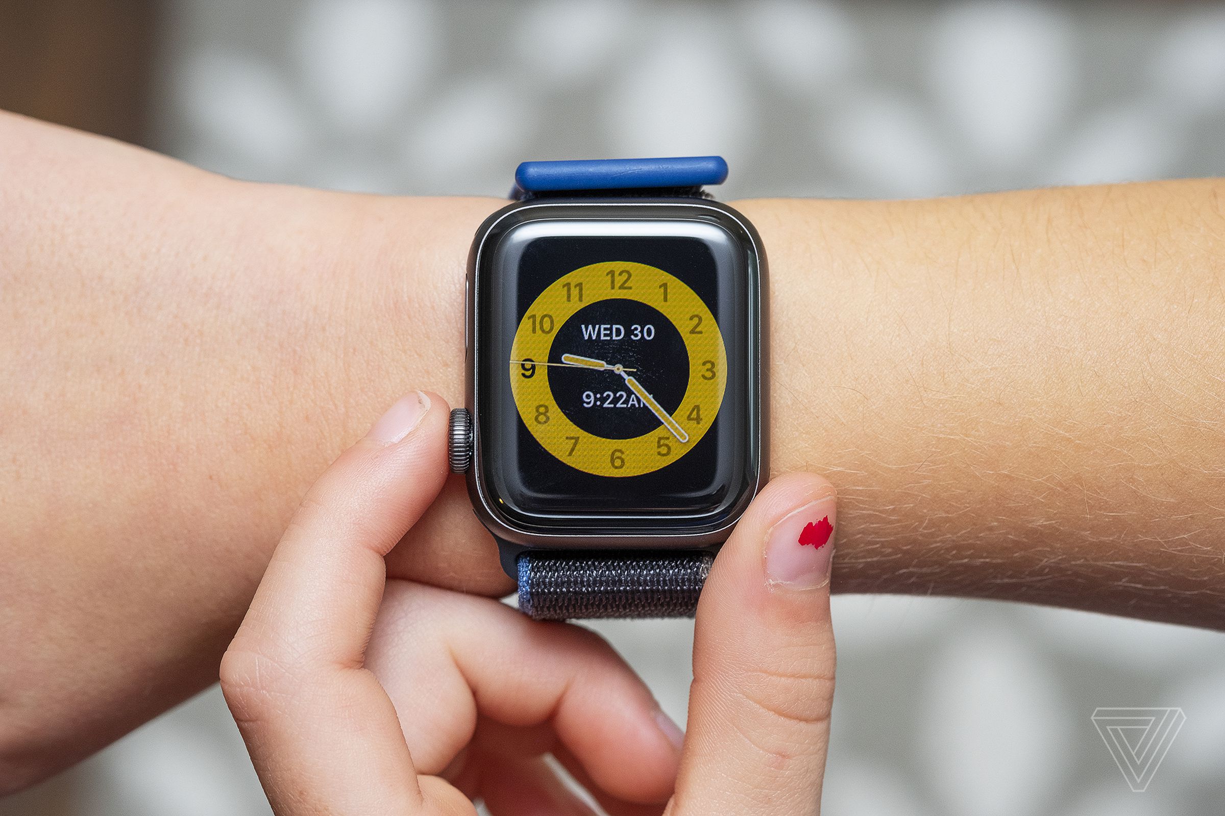 An Apple Watch showing the Schooltime watchface.