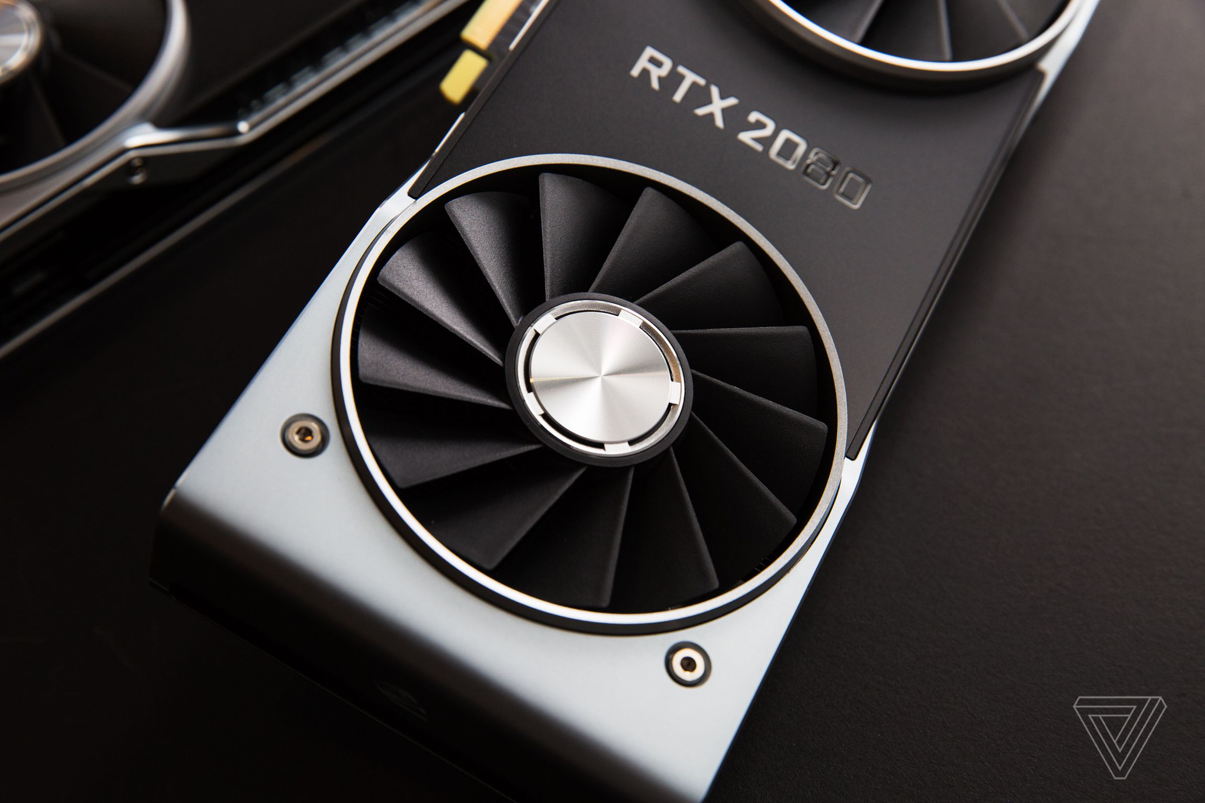 Unfortunately, Zotac’s RTX 2080 doesn’t look as cool