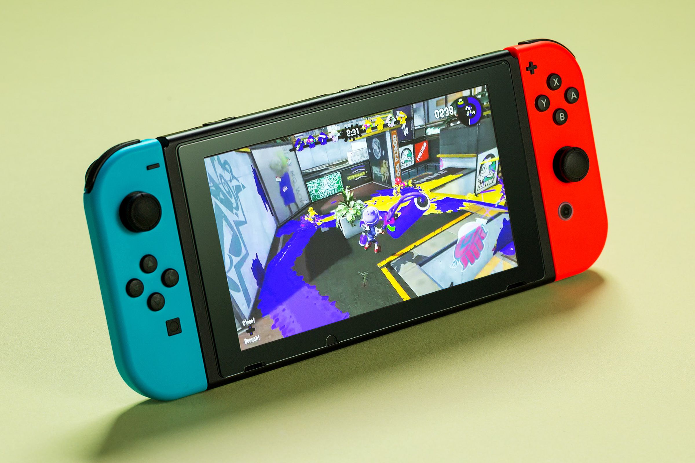 A photo of the standard Nintendo Switch