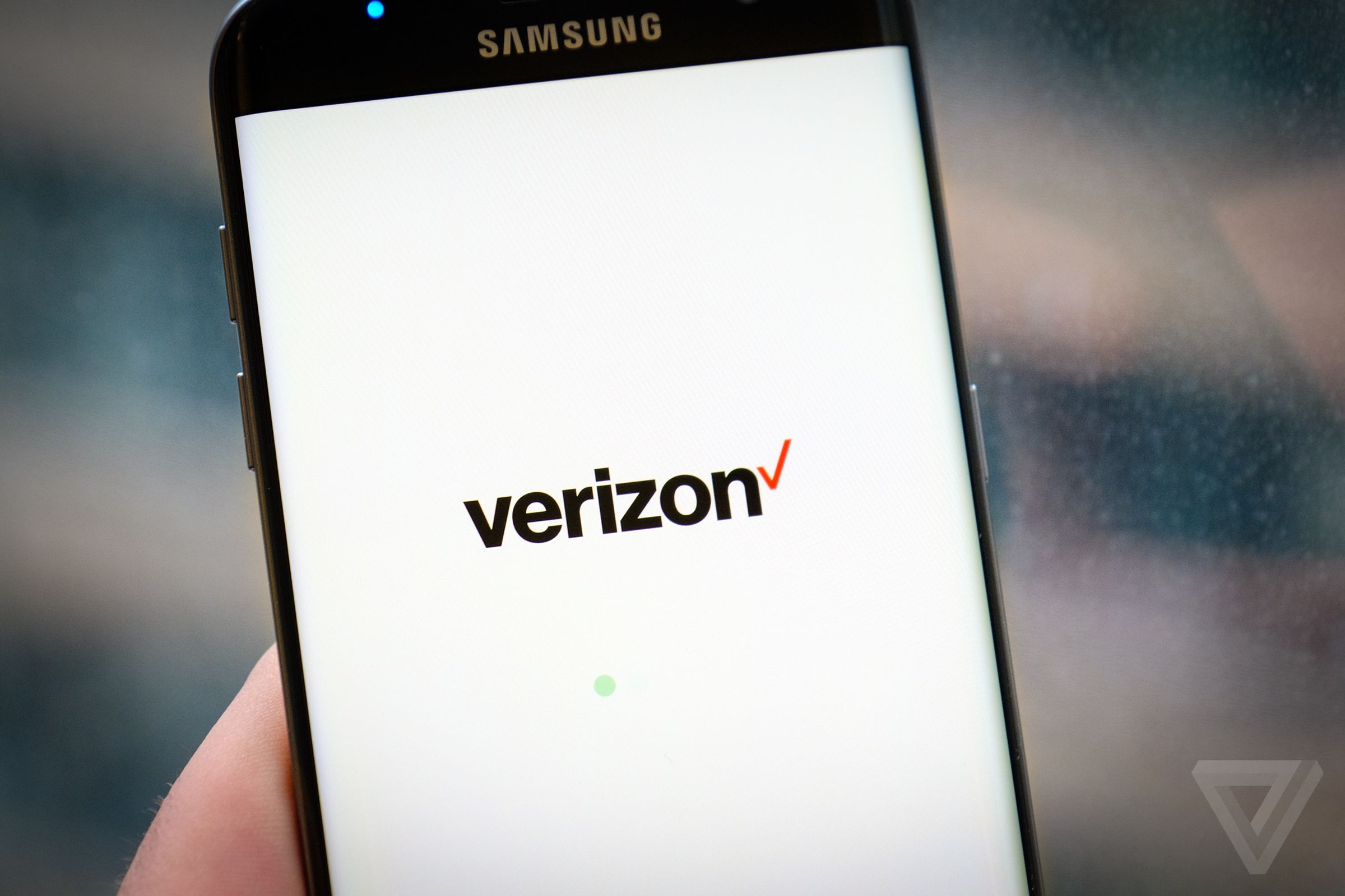Verizon new logo stock
