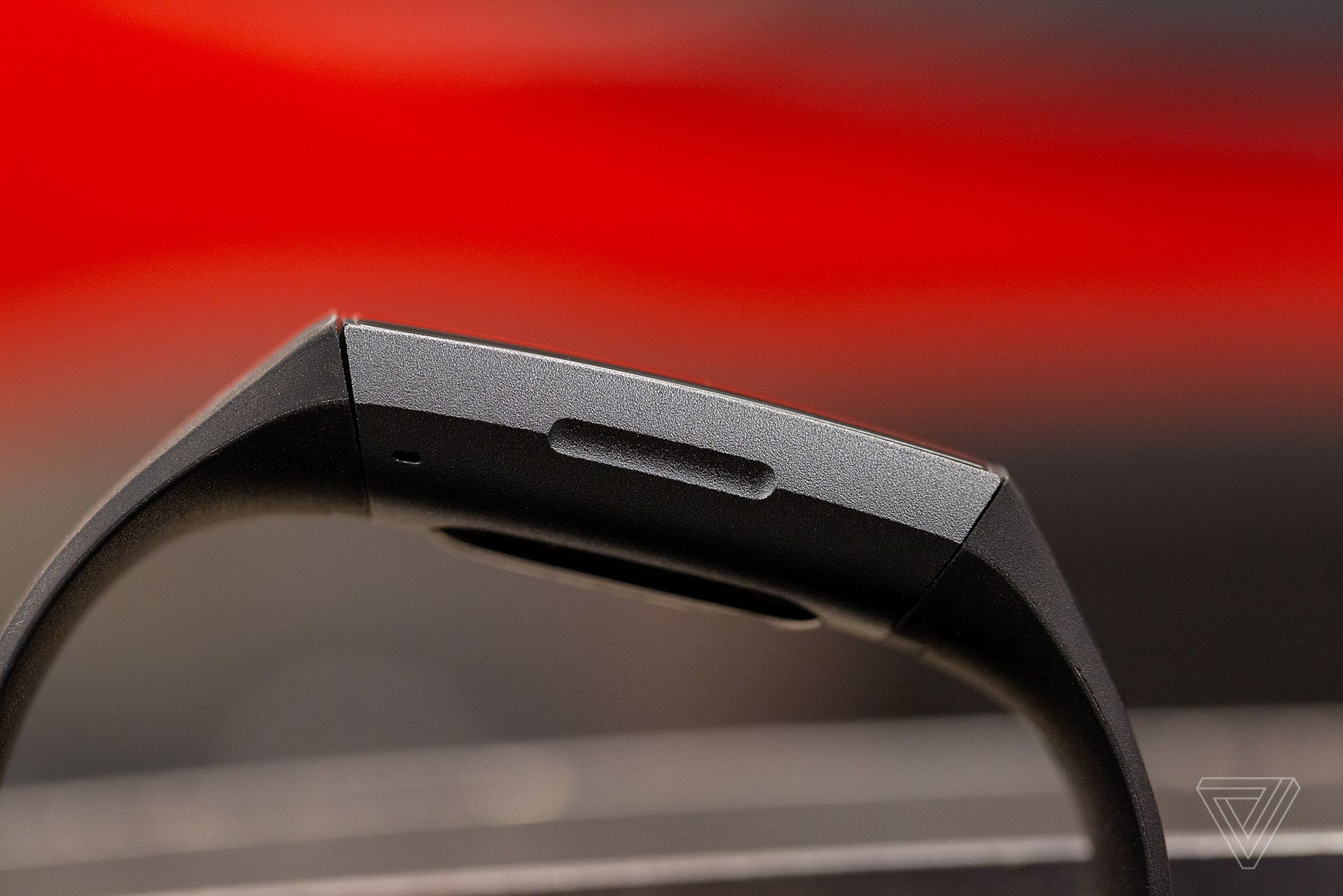 Close-up of the Fitbit Charge 3’s inductive button