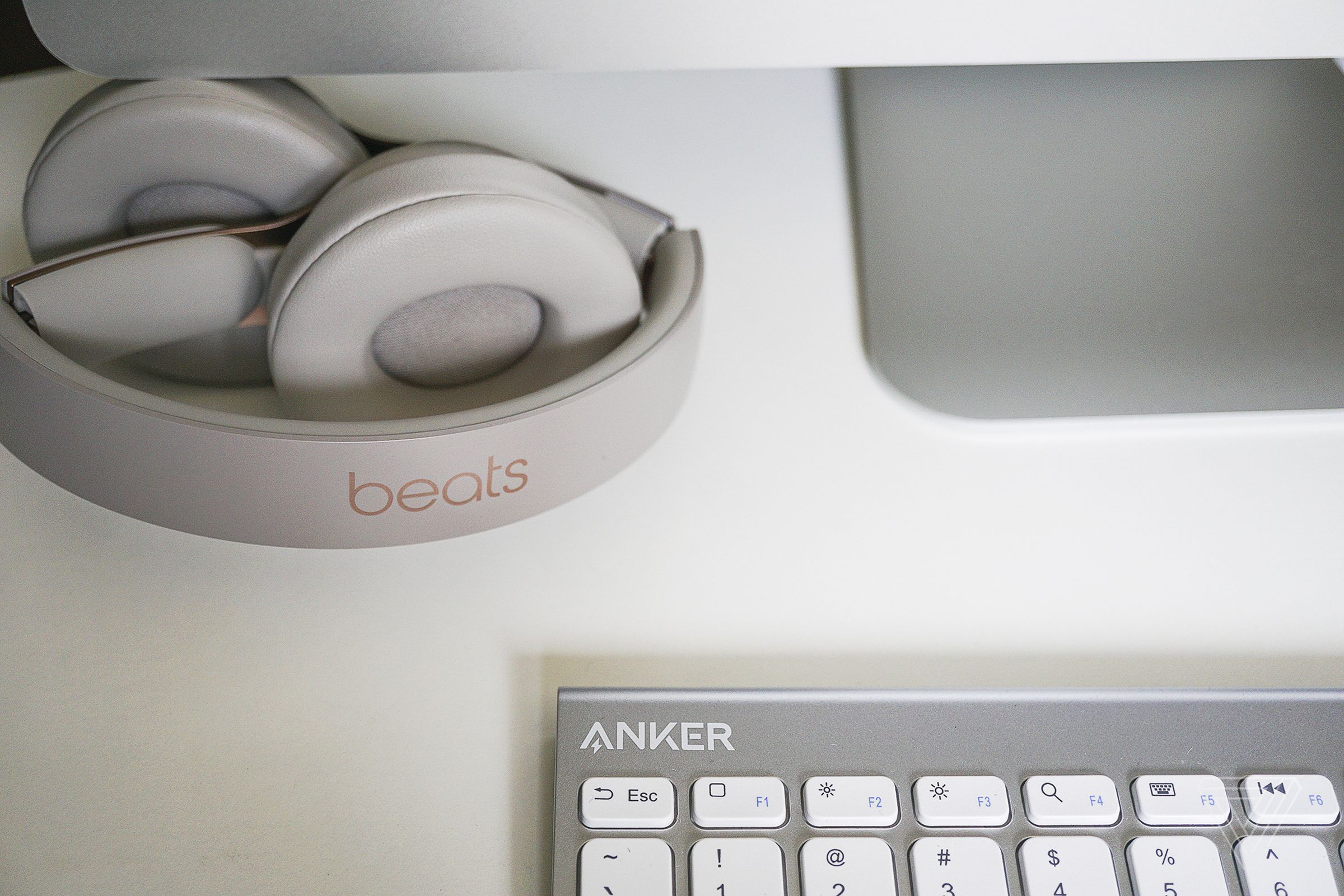Beats Solo Pro and an Anker keyboard