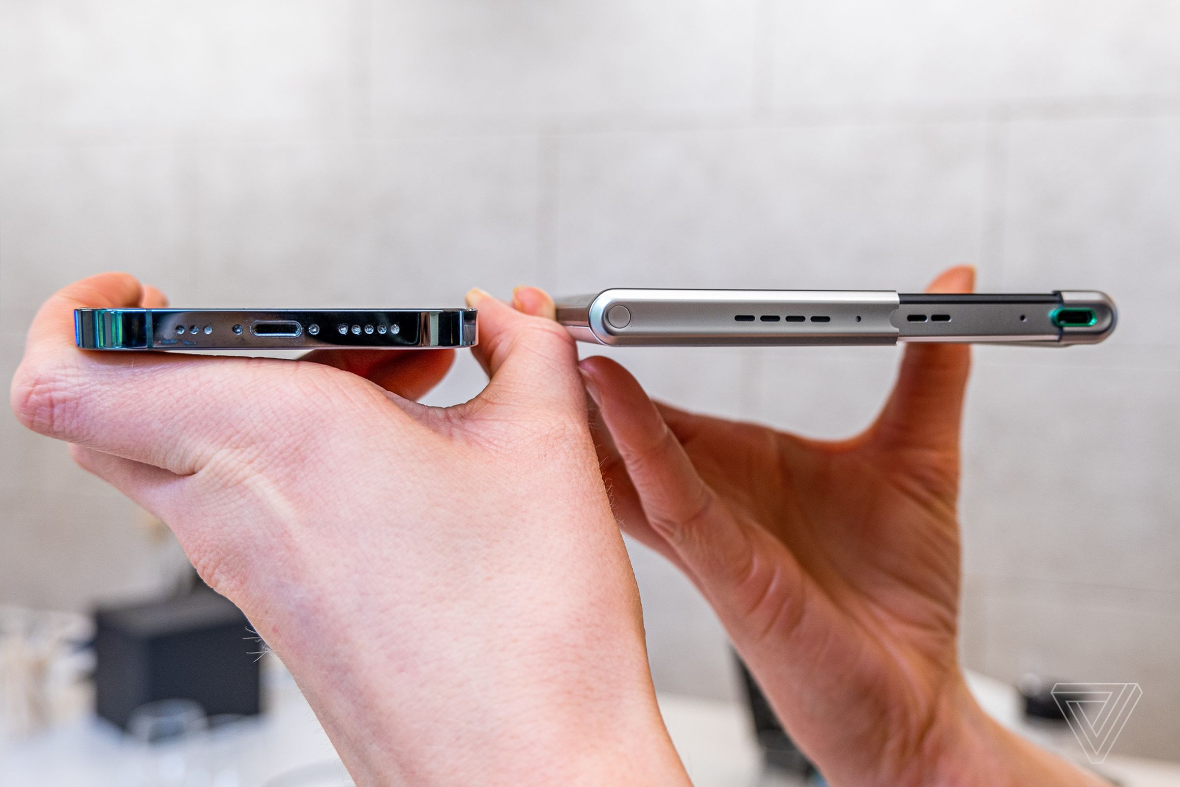 The Oppo X 2021 (right) vs an iPhone 12 Pro (left).