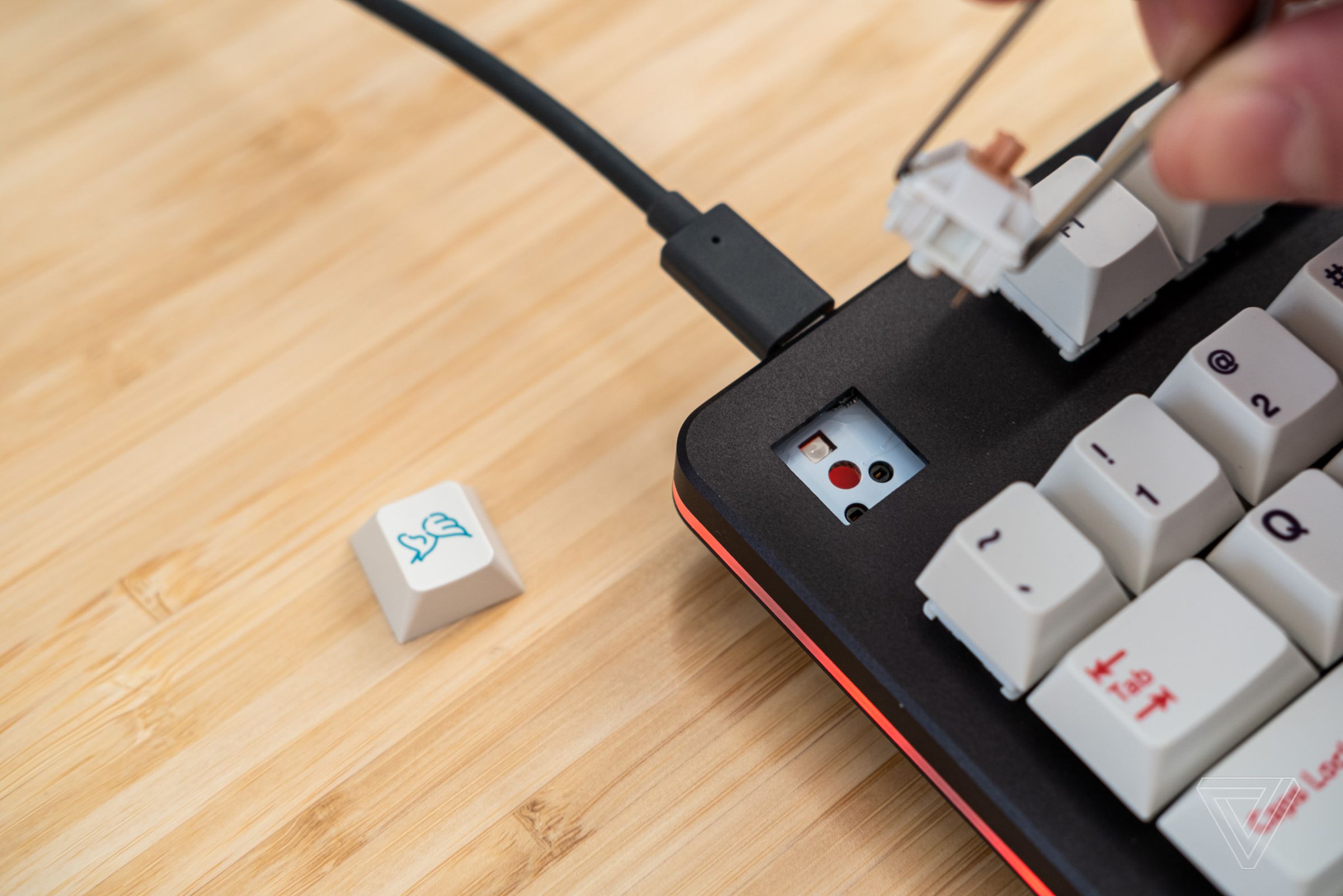 The Mythic Journey’s hot-swappable board only supports 3-pin switches, limiting compatibility