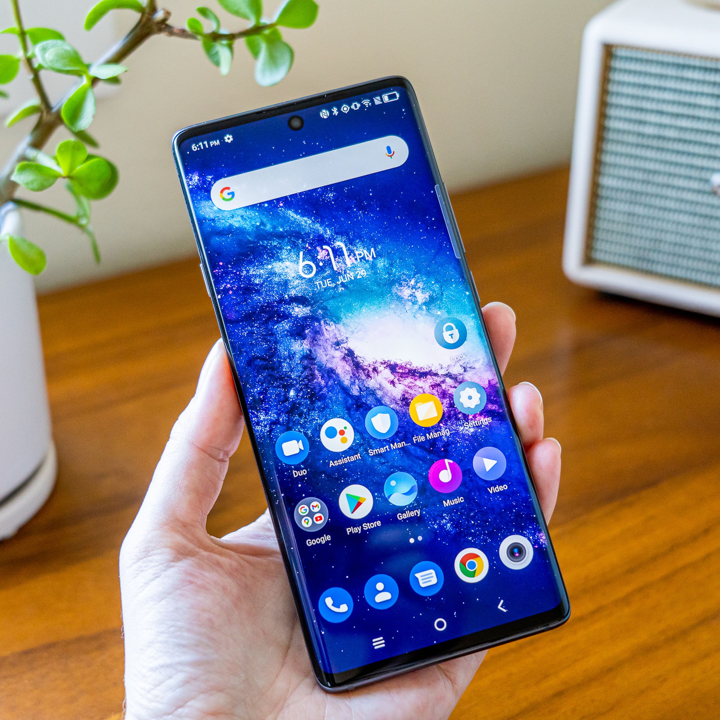 The TCL 20 Pro 5G offers high-end build-quality for a midrange price.