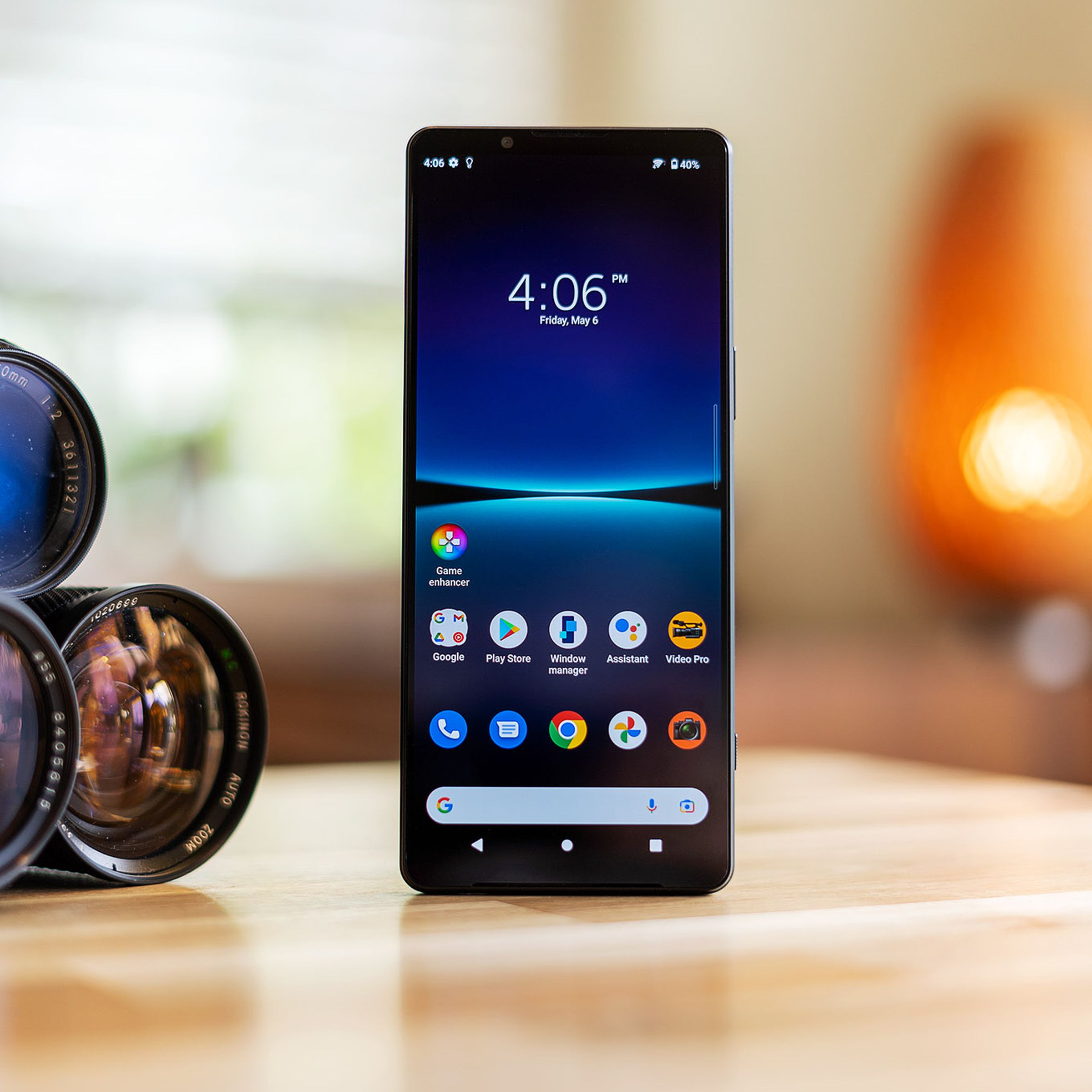 The Xperia 1 IV brings a true optical zoom lens to a smartphone for the first time.