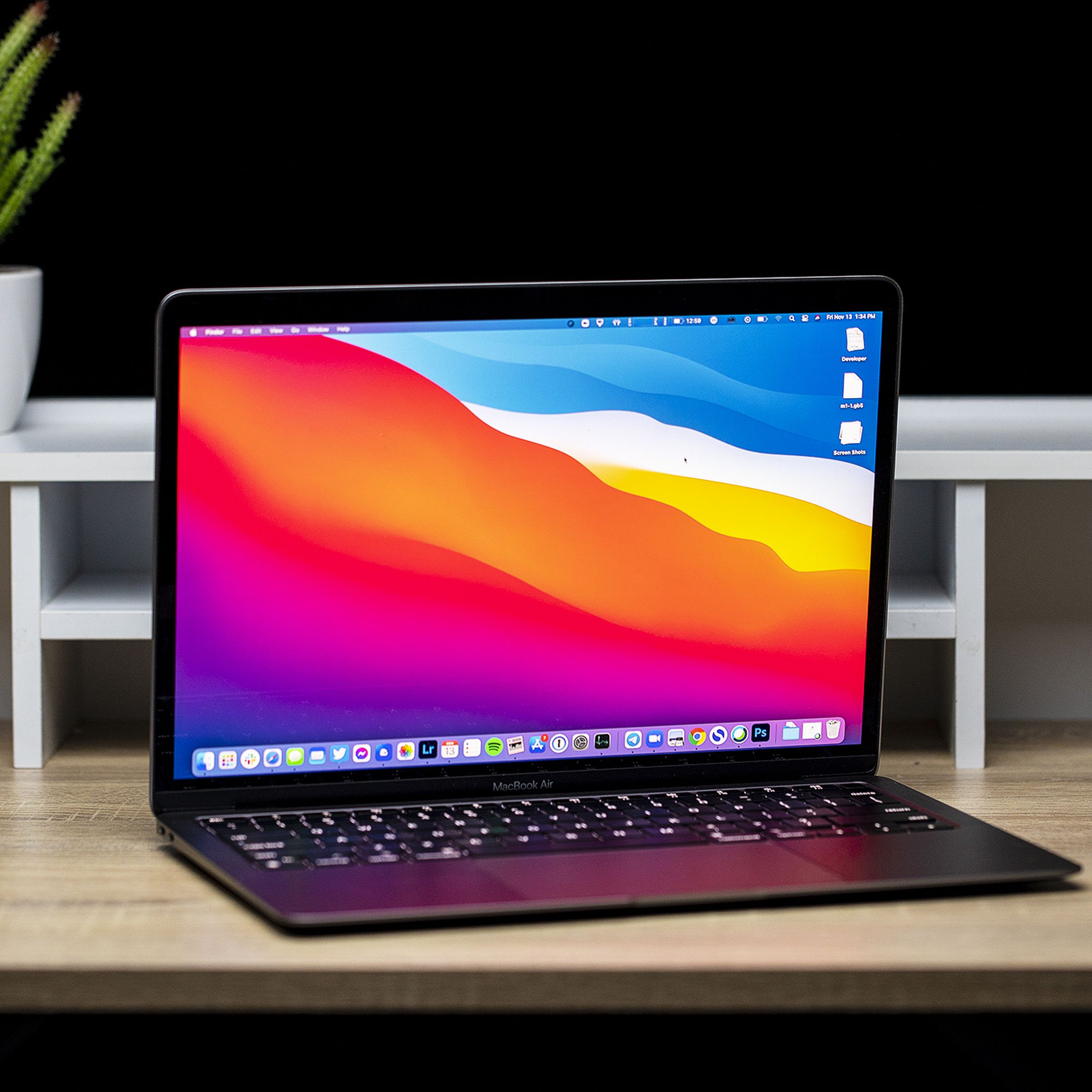 Best Laptop 2022: Apple MacBook Air M1