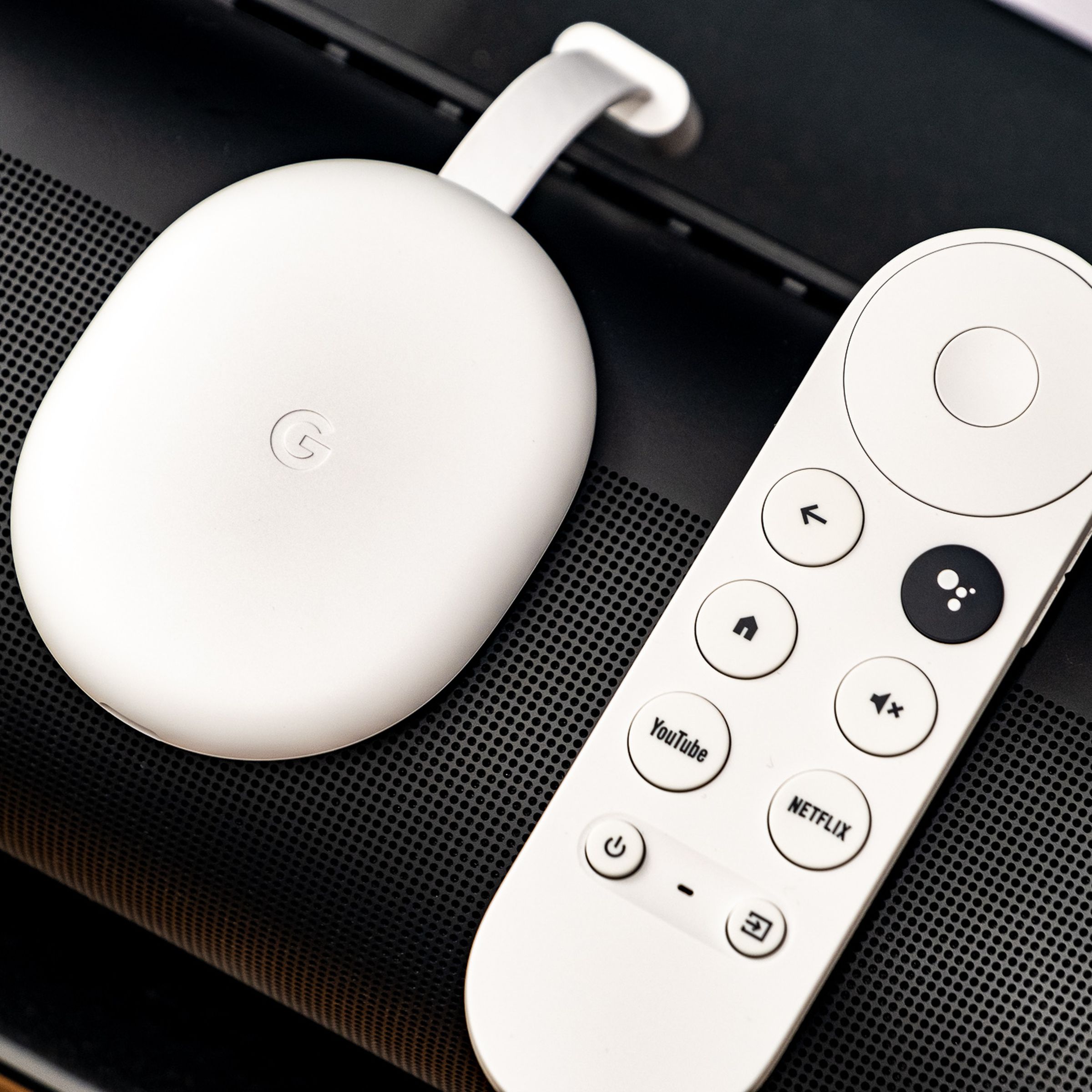 Google Chromecast with remote