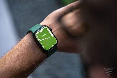Apple Watch Series 7 review: time and time again - The Verge