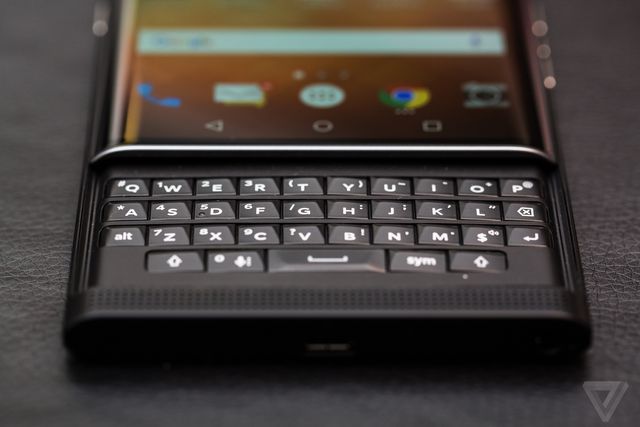 The Blackberry Priv is getting Marshmallow and a sweet swipe keyboard ...
