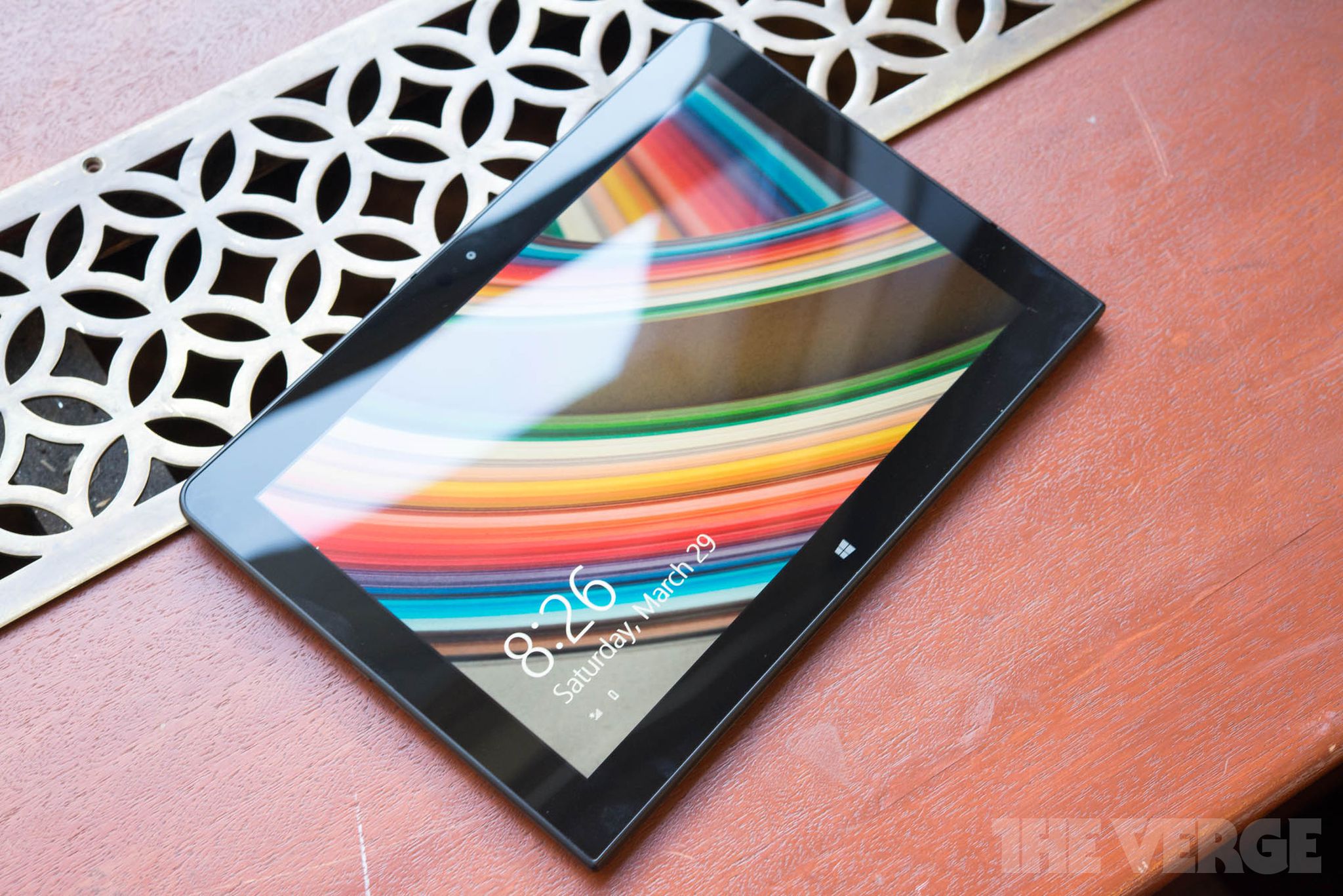 Lenovo's ThinkPad 10 upgrades its do-it-all Windows 8 tablet formula - The Verge