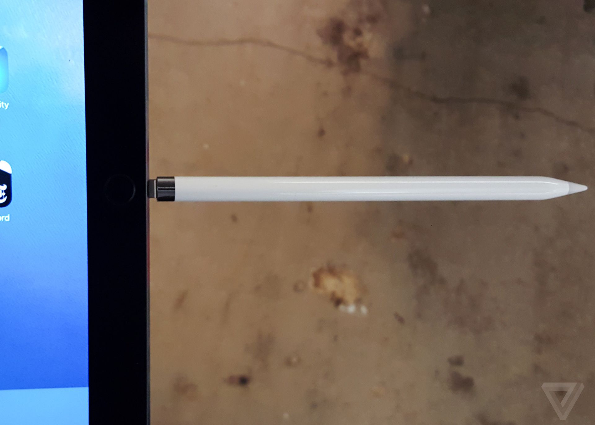 Apple announces entry-level Apple Pencil with USB-C charging - The Verge