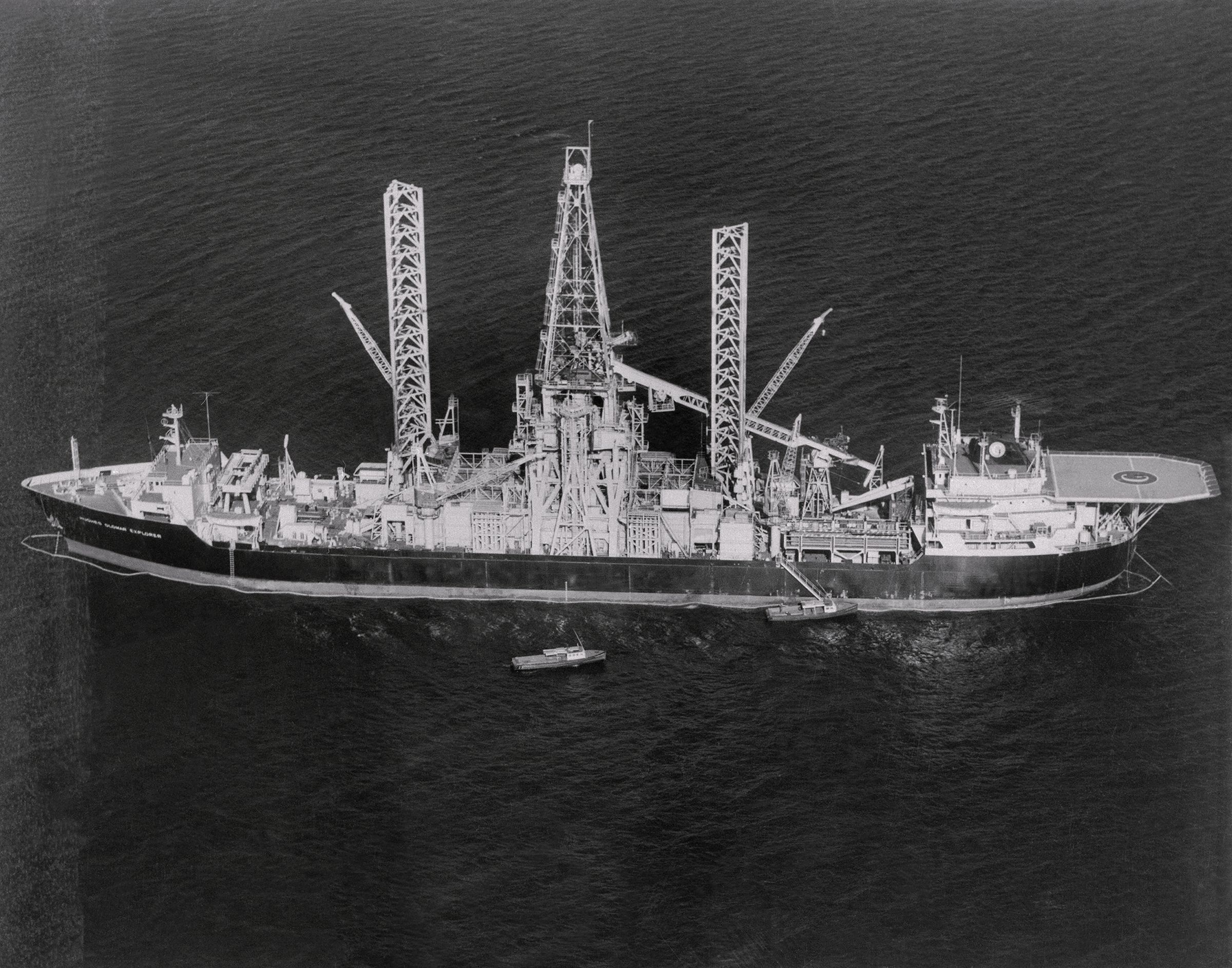 View of the CIA spy ship 'Glomar Explorer', research ship of Howard Hughes organization.