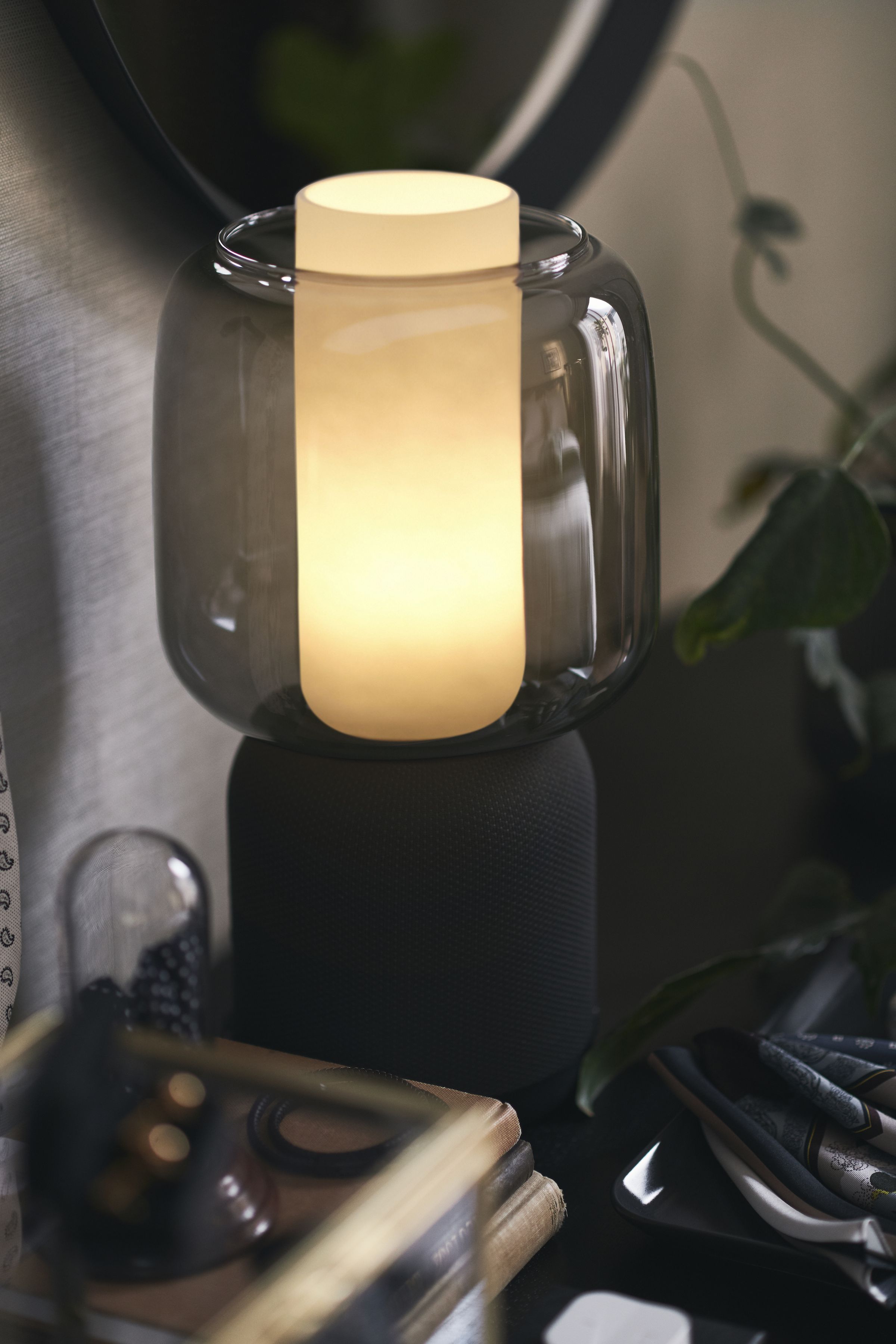 There’s now a translucent black glass lampshade in addition to the opaque white style.