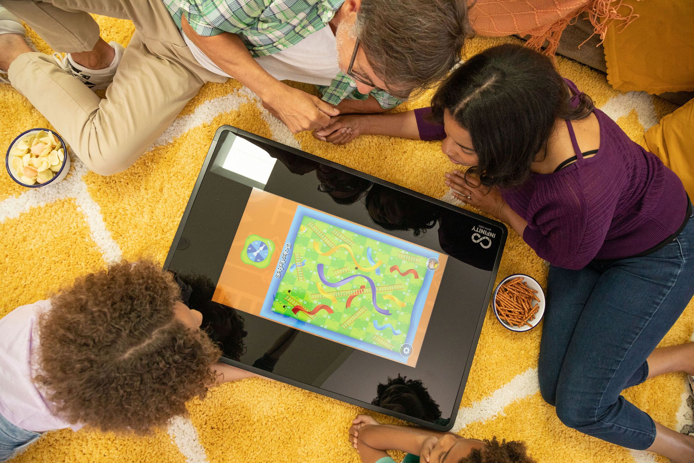 The 24-inch Infinity Game Table, which has giant bezels.
