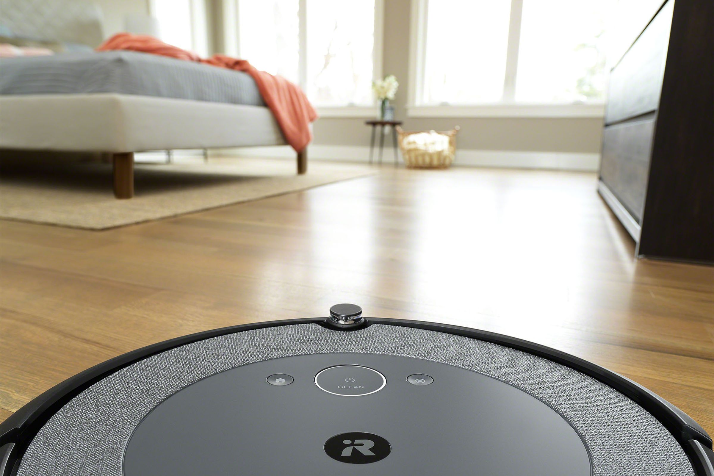 The Roomba i3 doesn’t feature an auto-empty base, but that shouldn’t be a deal breaker.