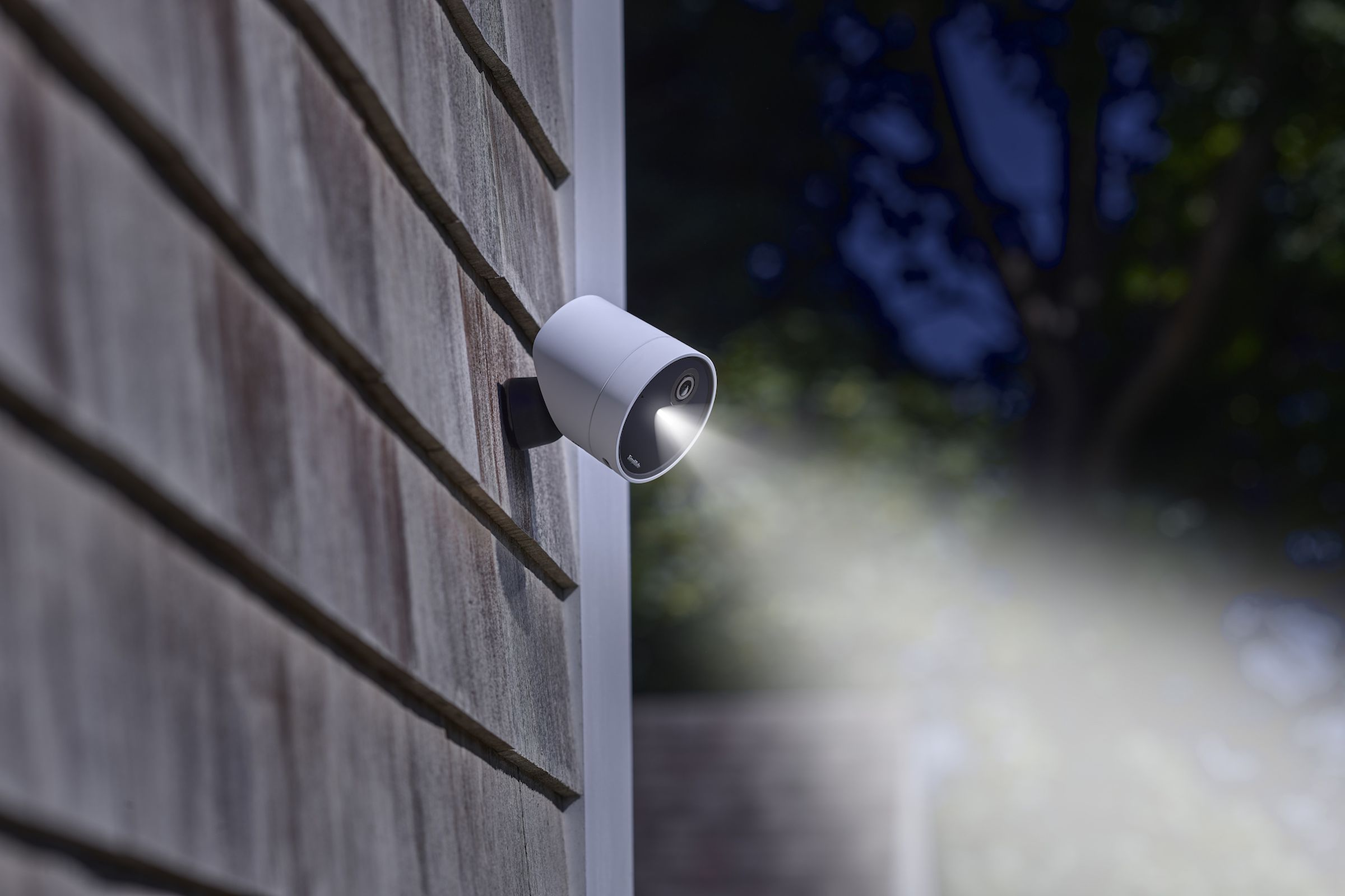 The SimpliSafe Wireless Outdoor Security Camera features an integrated LED light for color night vision.