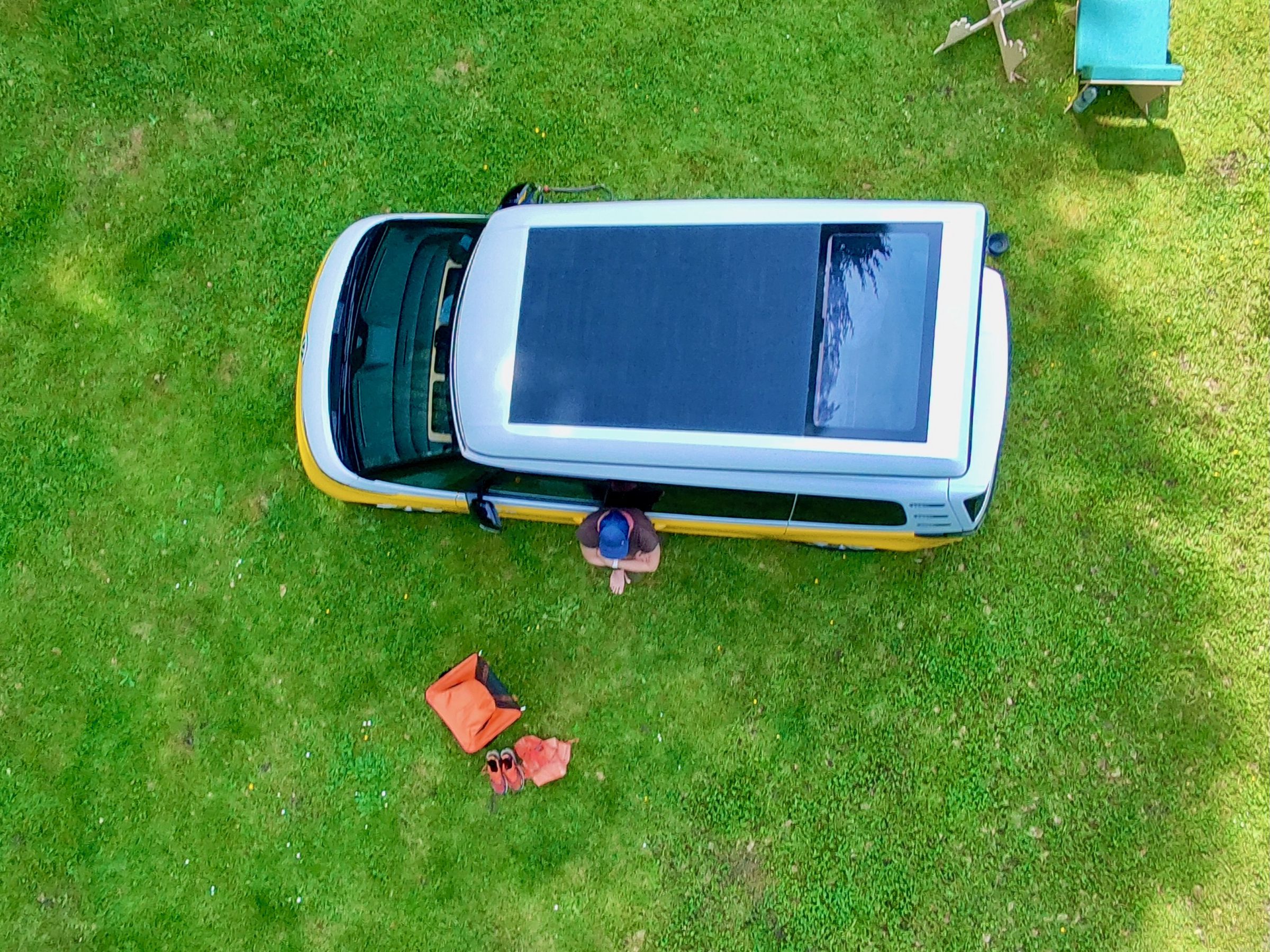 <em>A better view of the 350W solar array and the sunroof for the pop-top tent.</em>