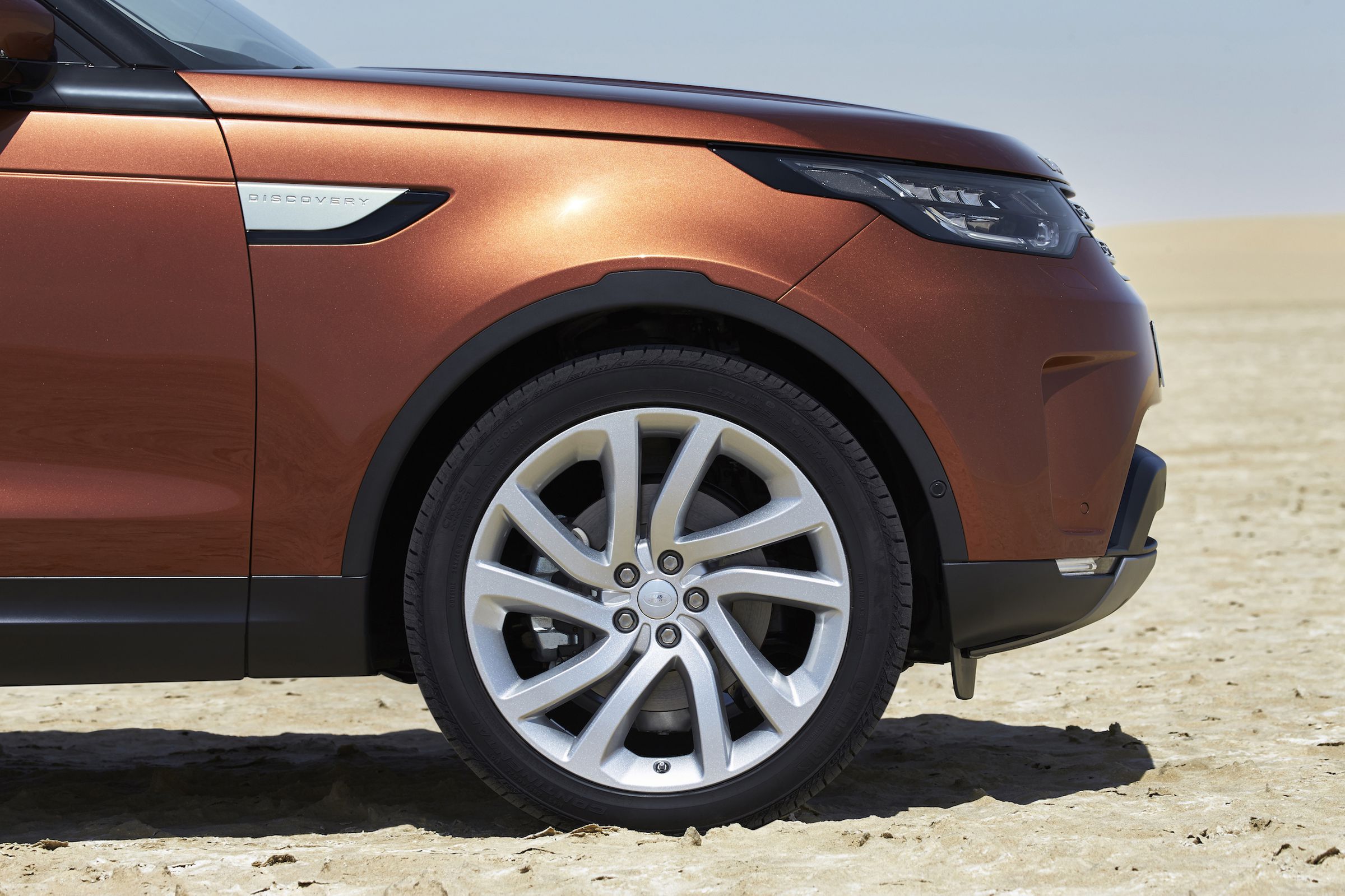 Land Rover Discovery Gallery