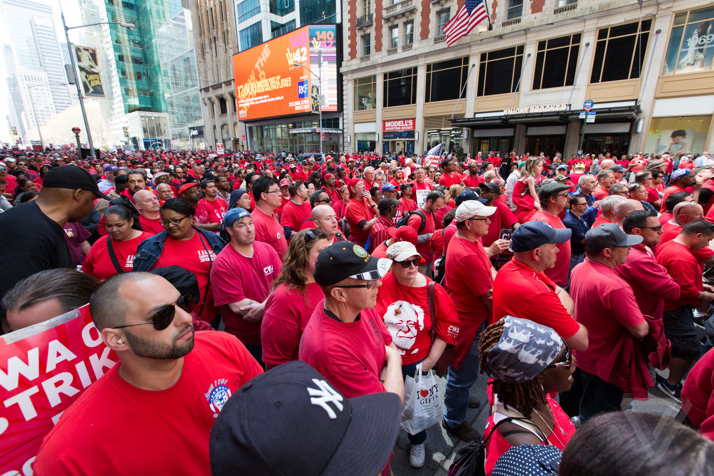 Verizon workers strike in New York City