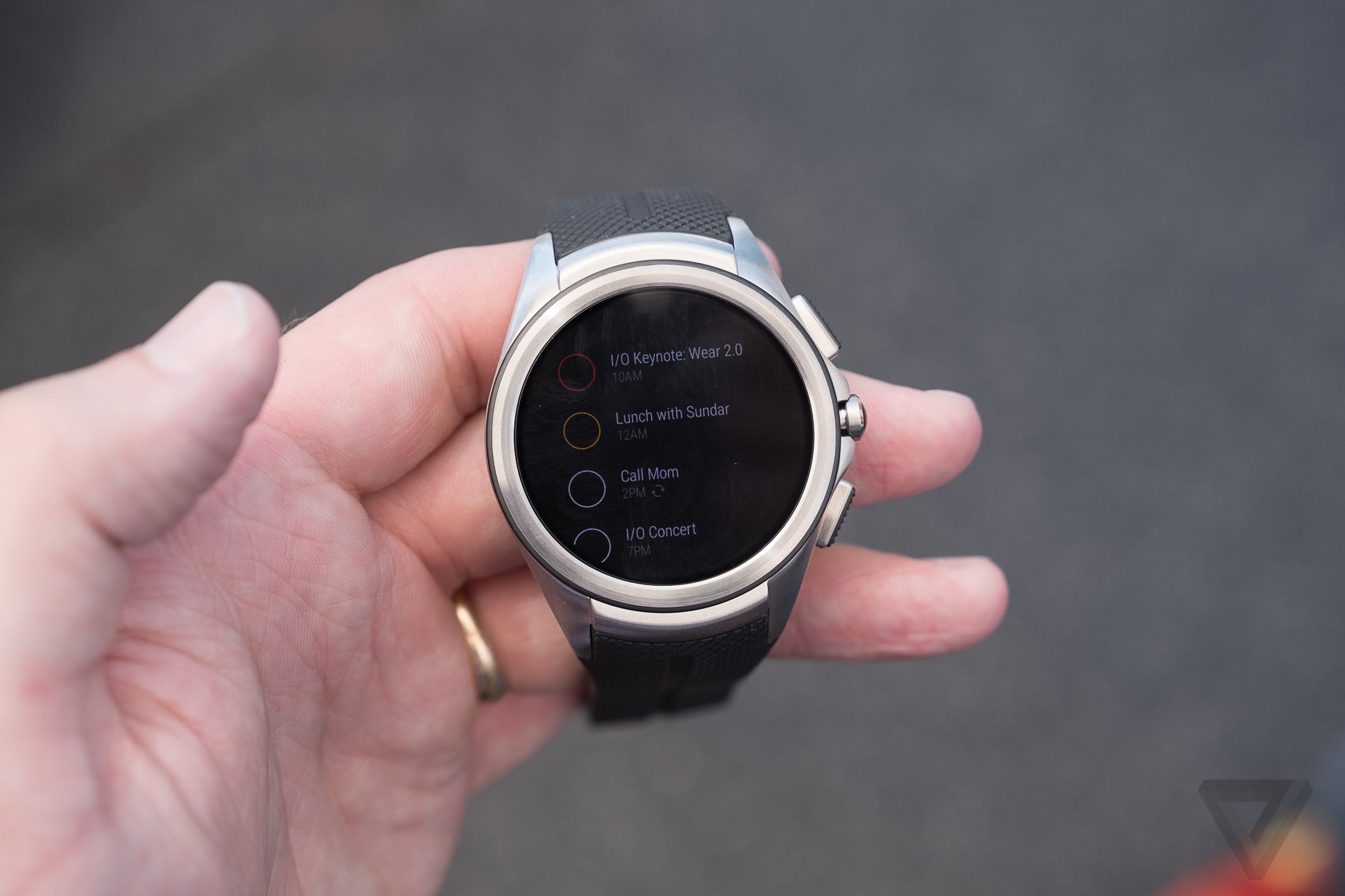 Android Wear 2.0 hands on photos
