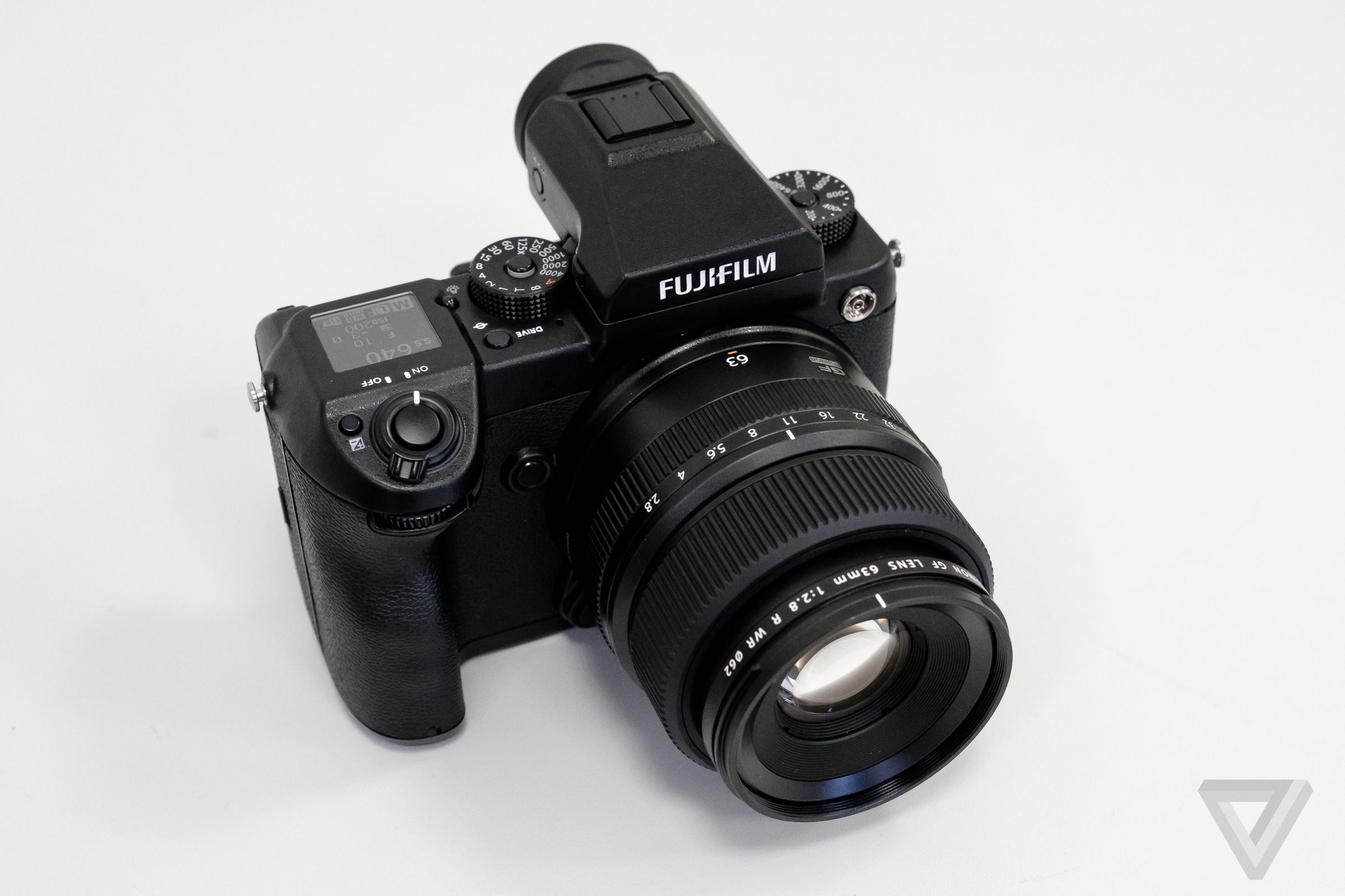 Fujifilm GFX 50 S photos