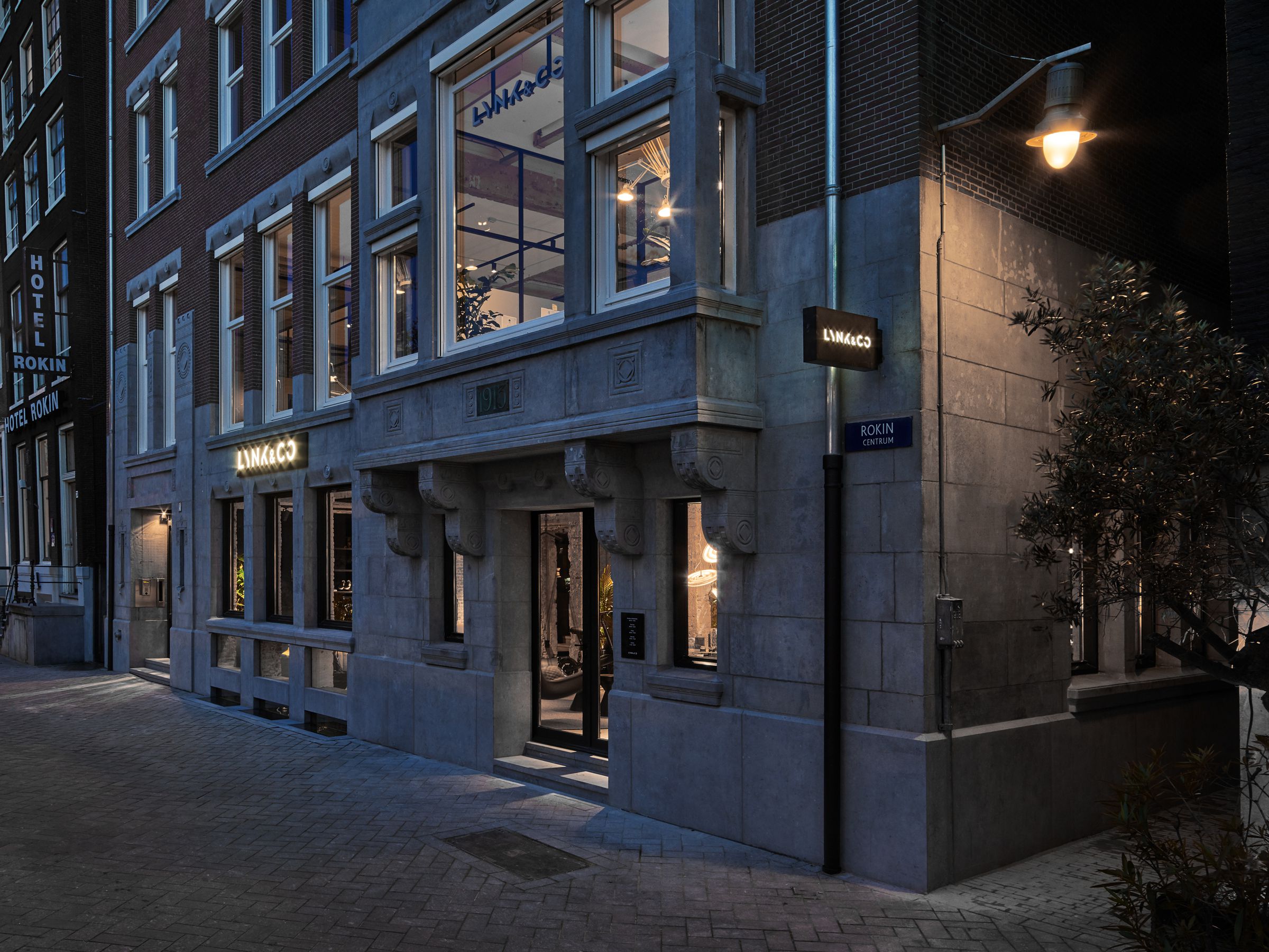 Outside the Amsterdam Club, located at 75 Rokin.