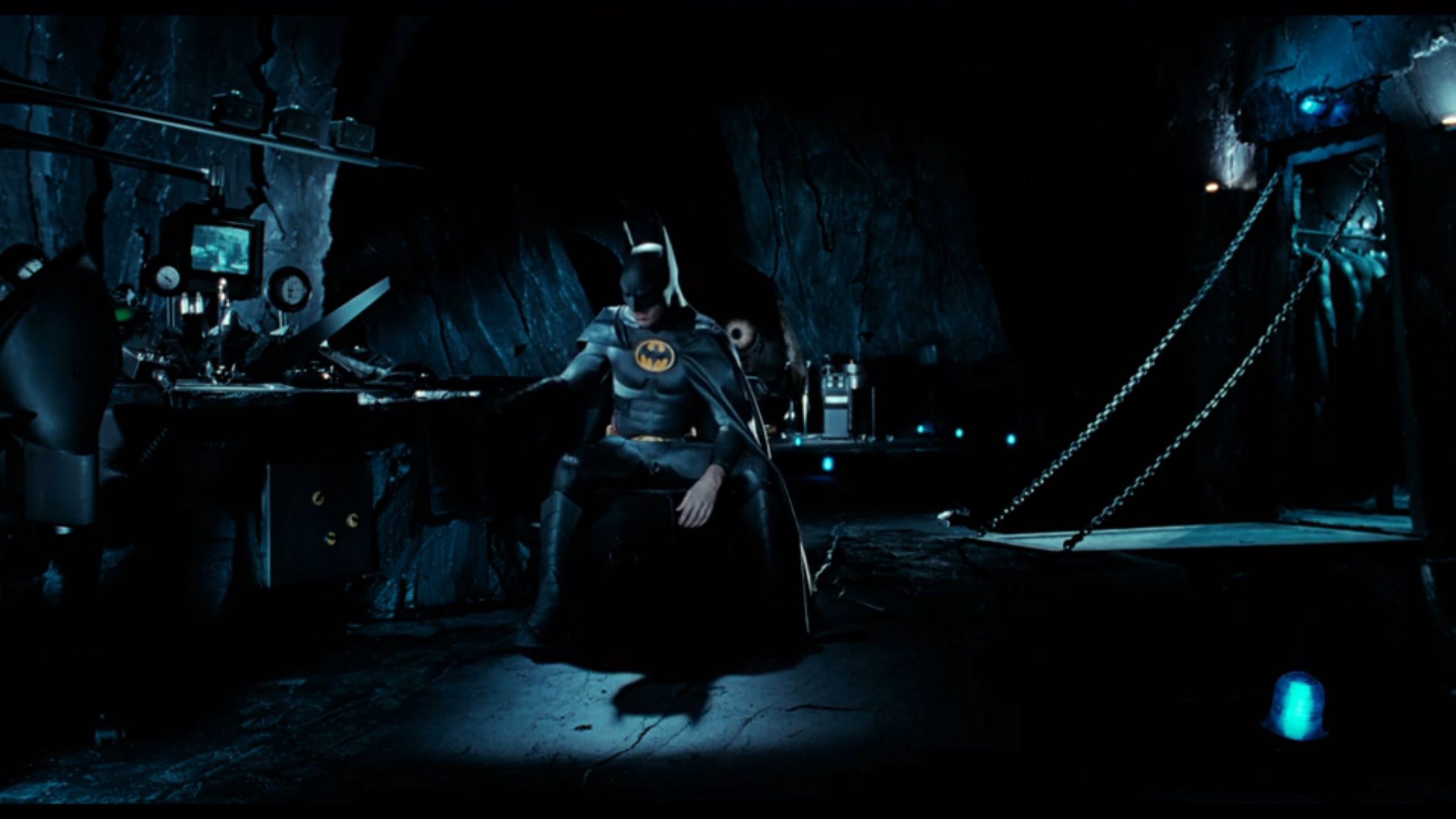 Another Batman Returns still showing the drawbridge vault.