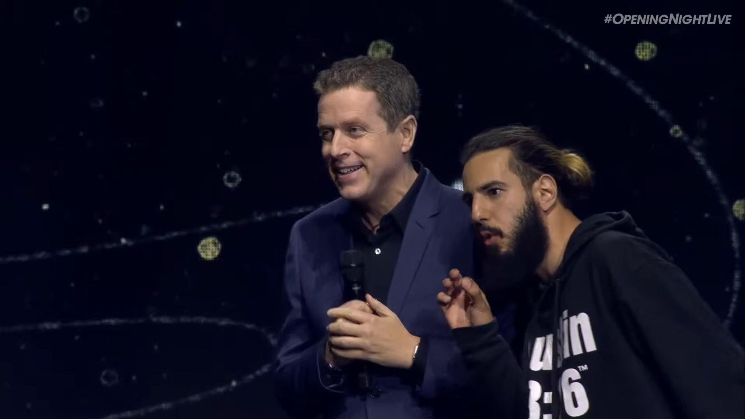 Screenshot from Opening Night Live 2023 featuring a fan who rushed the stage to rant about GTA6 interrupting Geoff Keighley’s monologue.