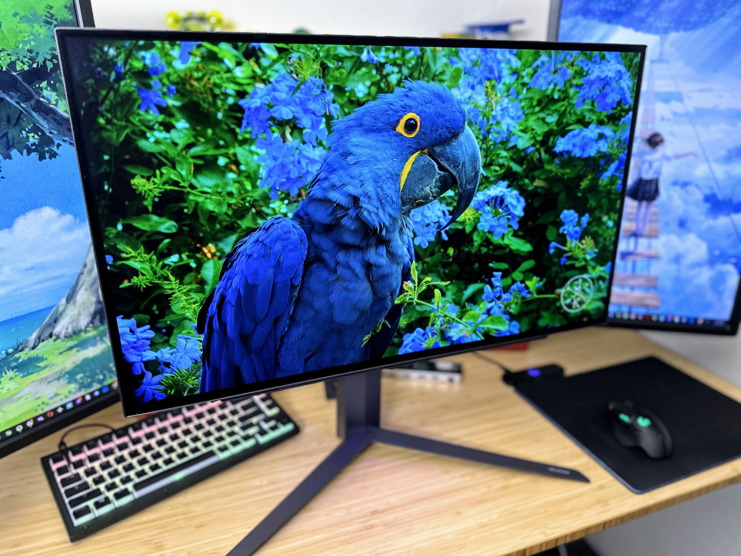 Another image of LG’s 27-inch gaming OLED.