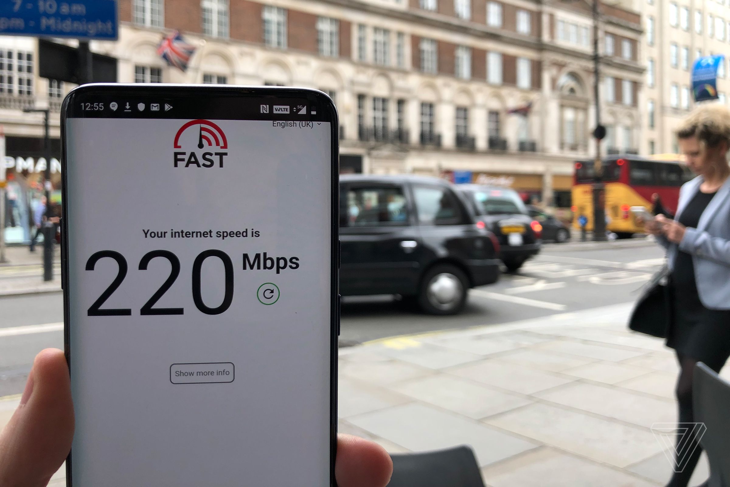 5G speeds in the UK.