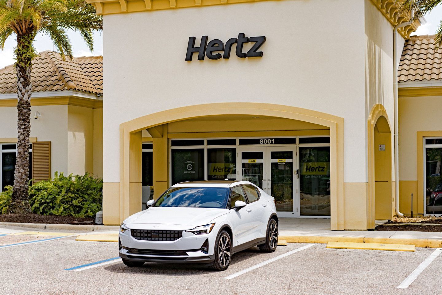 Hertz says it will purchase 65,000 electric vehicles from Polestar