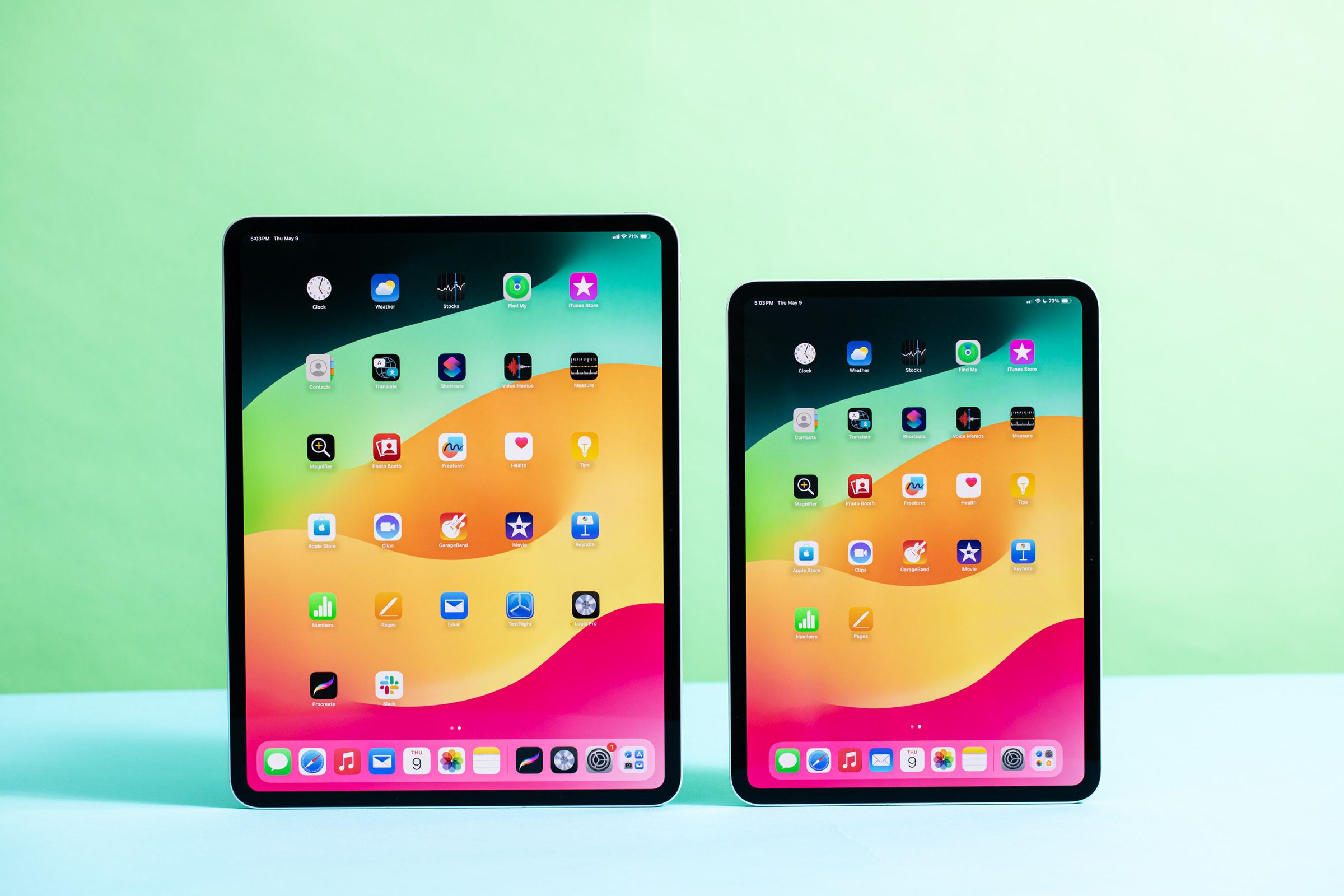 A photo of the two sizes of iPad Pro.