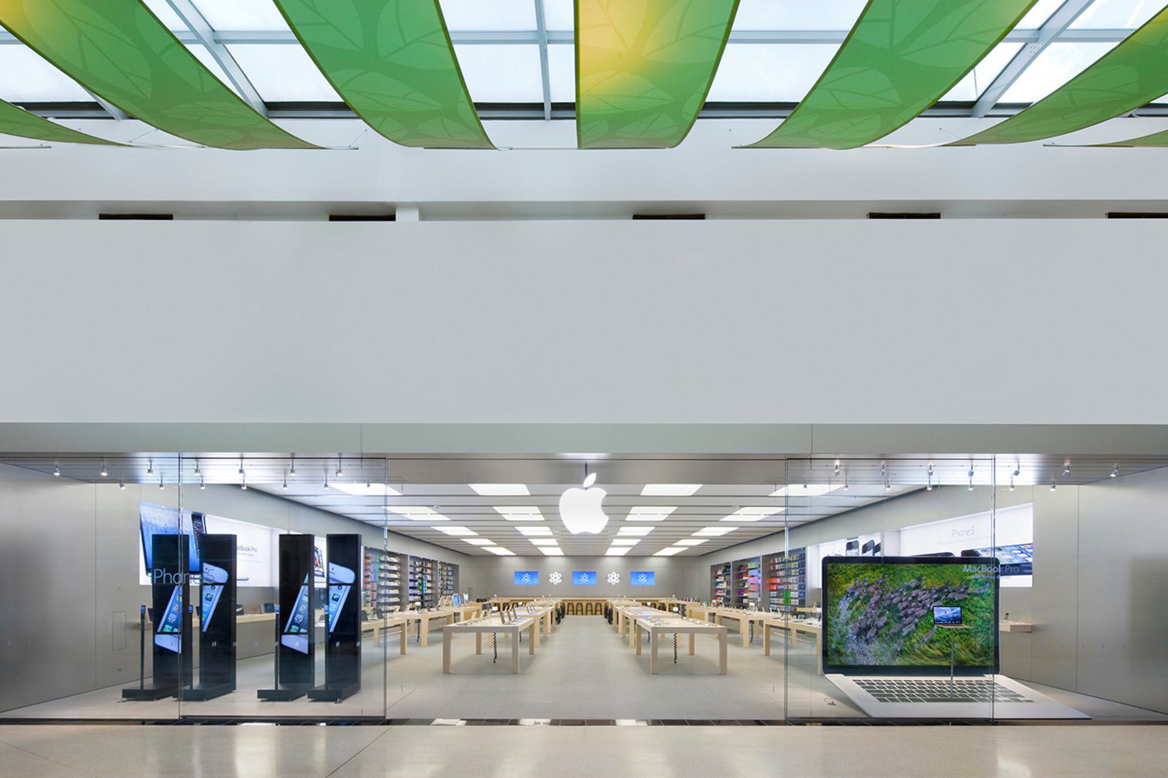 Employees at Apple’s Towson Town Center may soon be voting on whether to unionize.