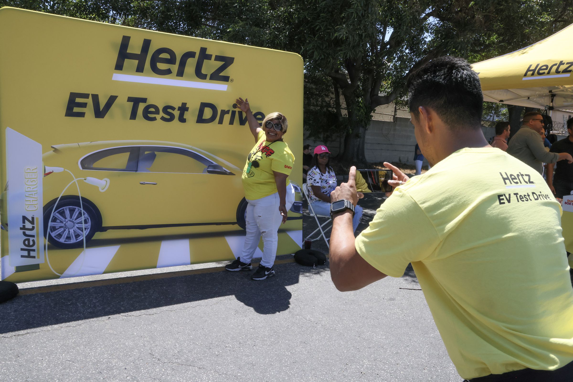 Hertz customers testing electric vehicles