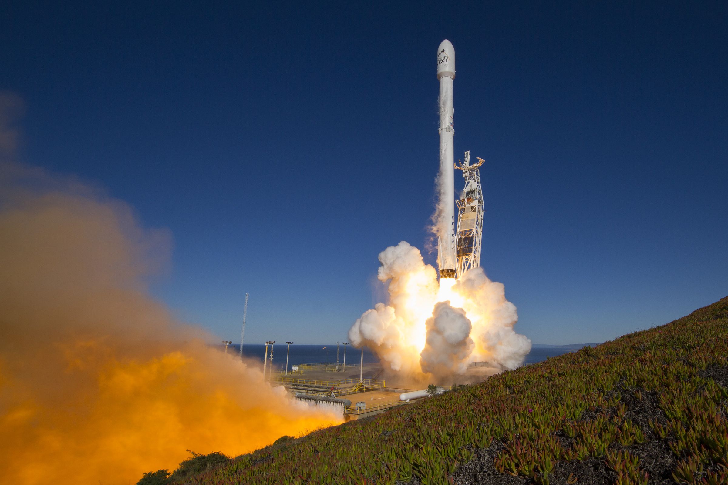 SpaceX successfully returned to flight after launching its Falcon 9 from Vandenberg Air Force Base.