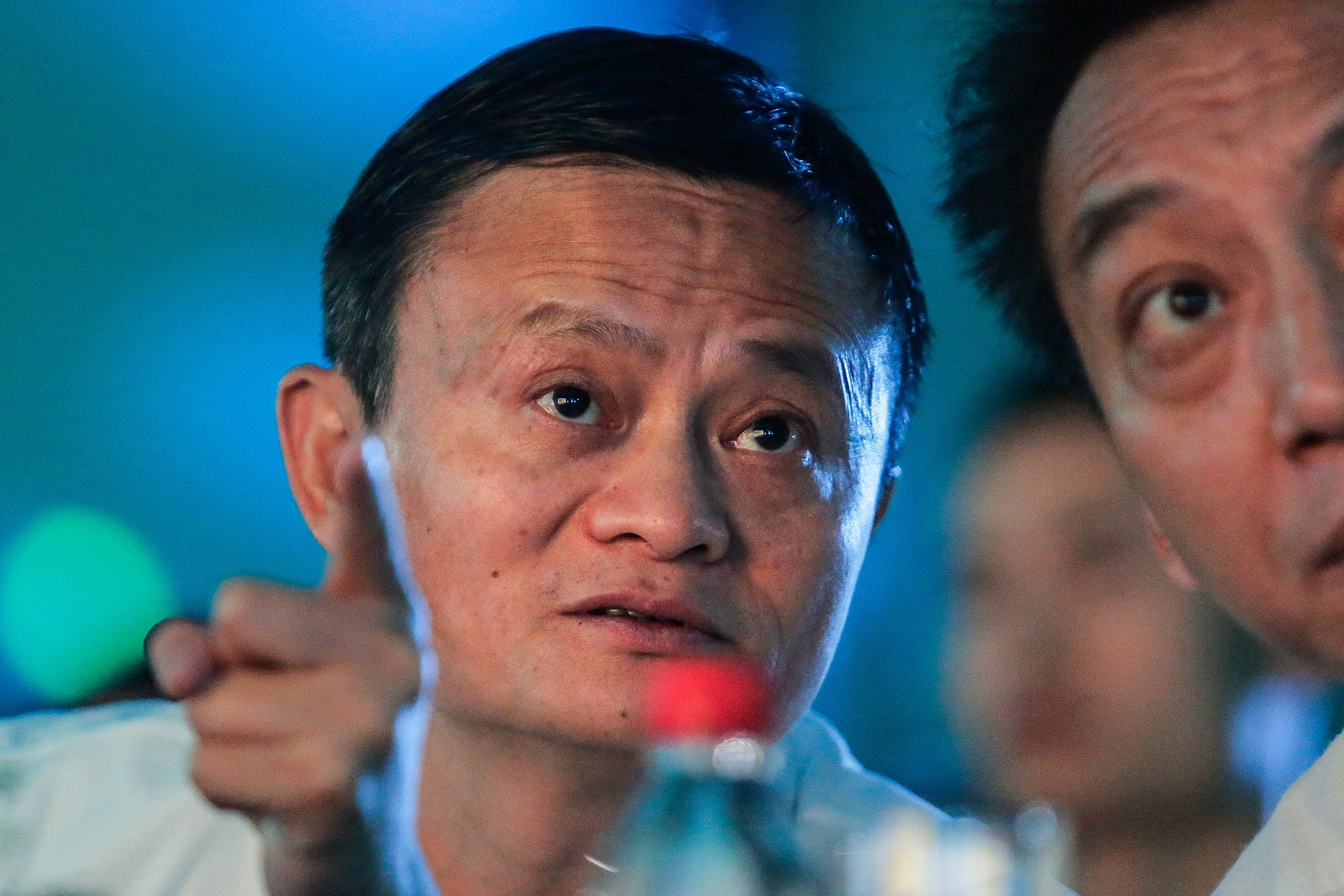 Jack Ma Awards Rural Schoolmasters In Western China