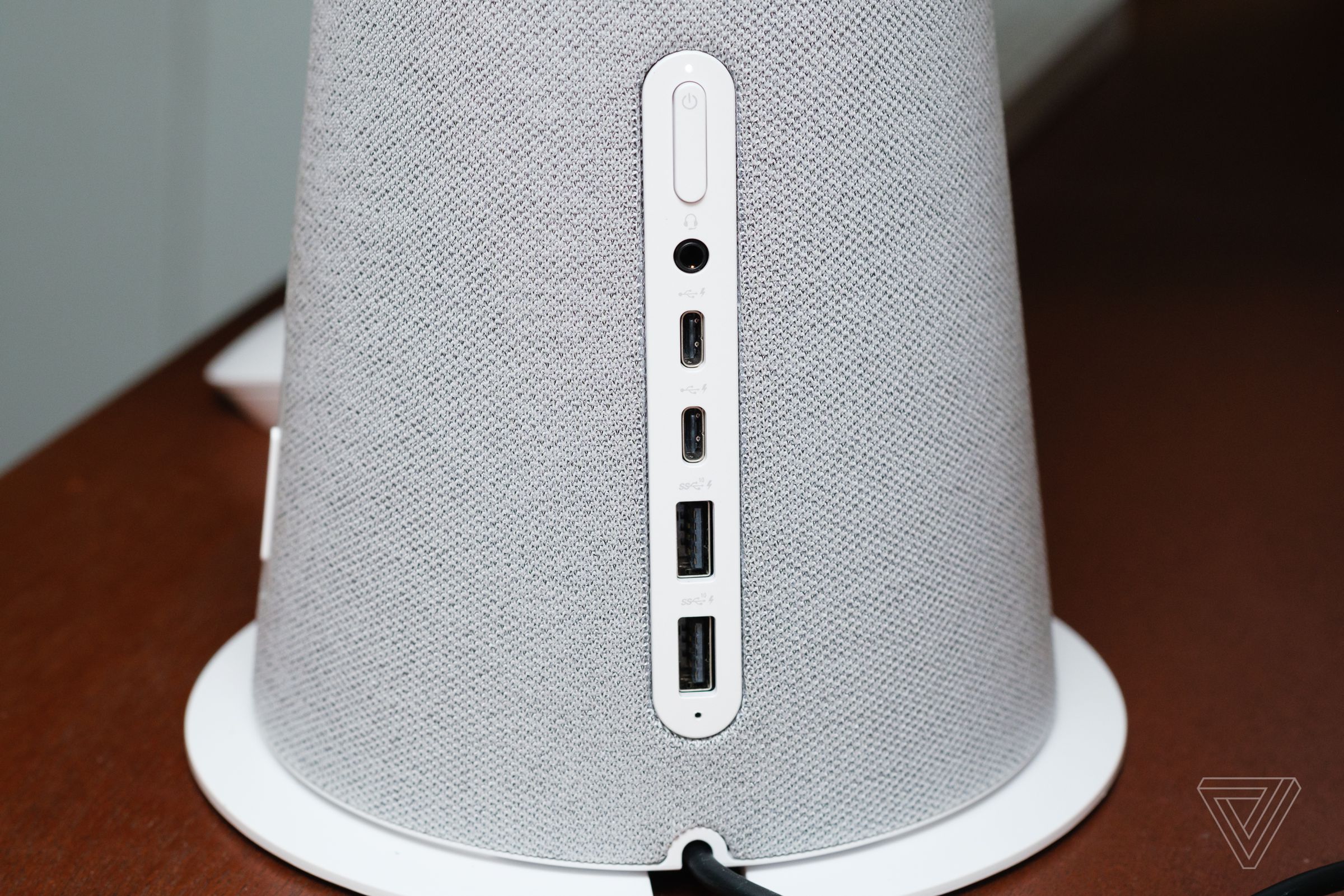 All of the Chromebase’s ports are arranged on the back of the base.