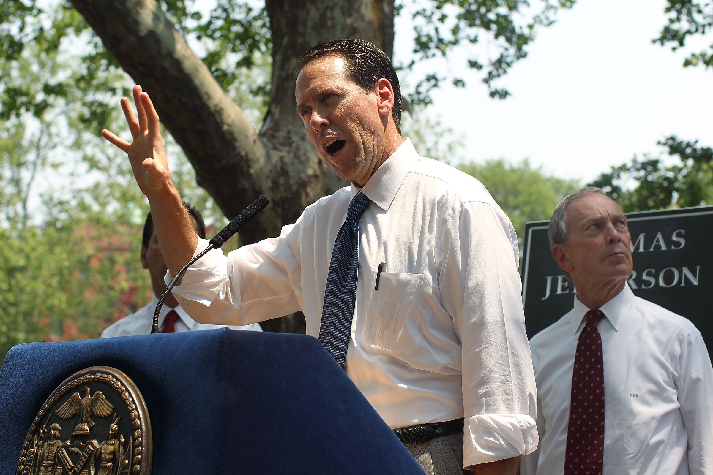 Mayor Bloomberg And AT&T CEO Randall Stephenson Announce WiFi Enabled City Parks