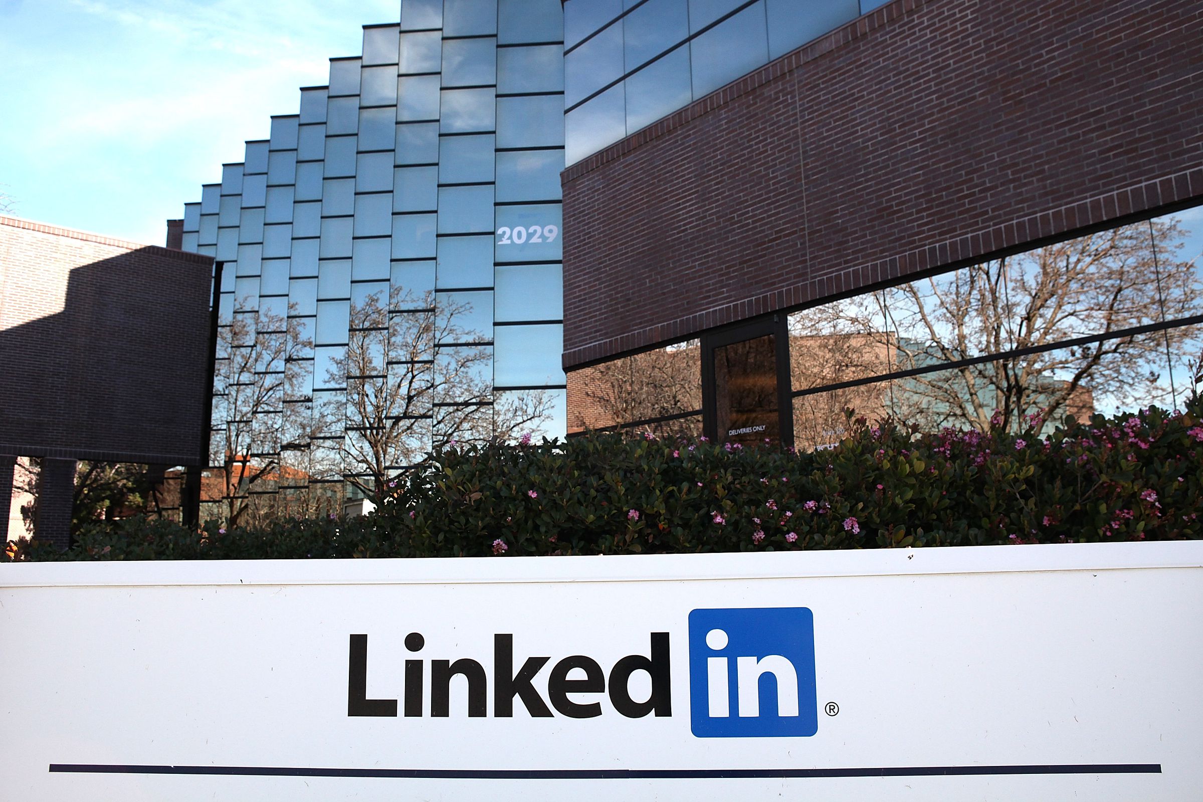 LinkedIn Corp.’s IPO Awaited On Wall Street