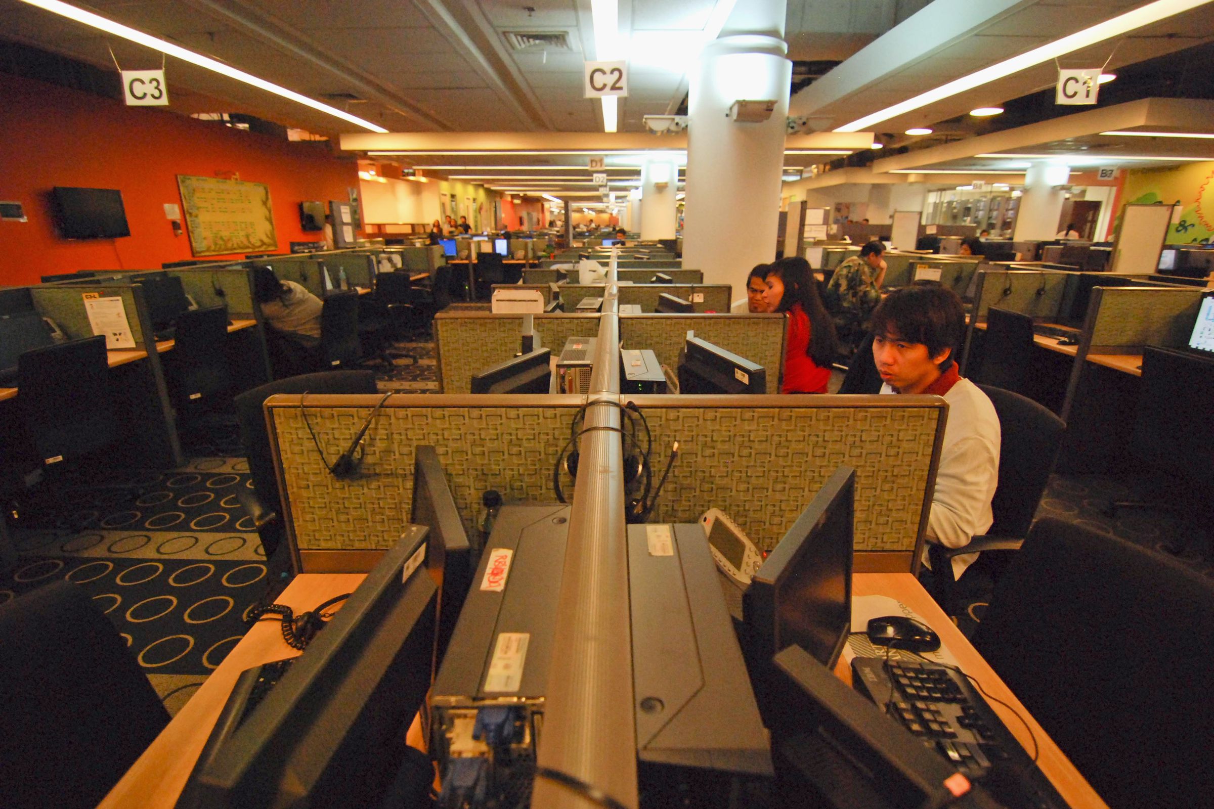 Philippines Overtakes India As Call Centre Hub