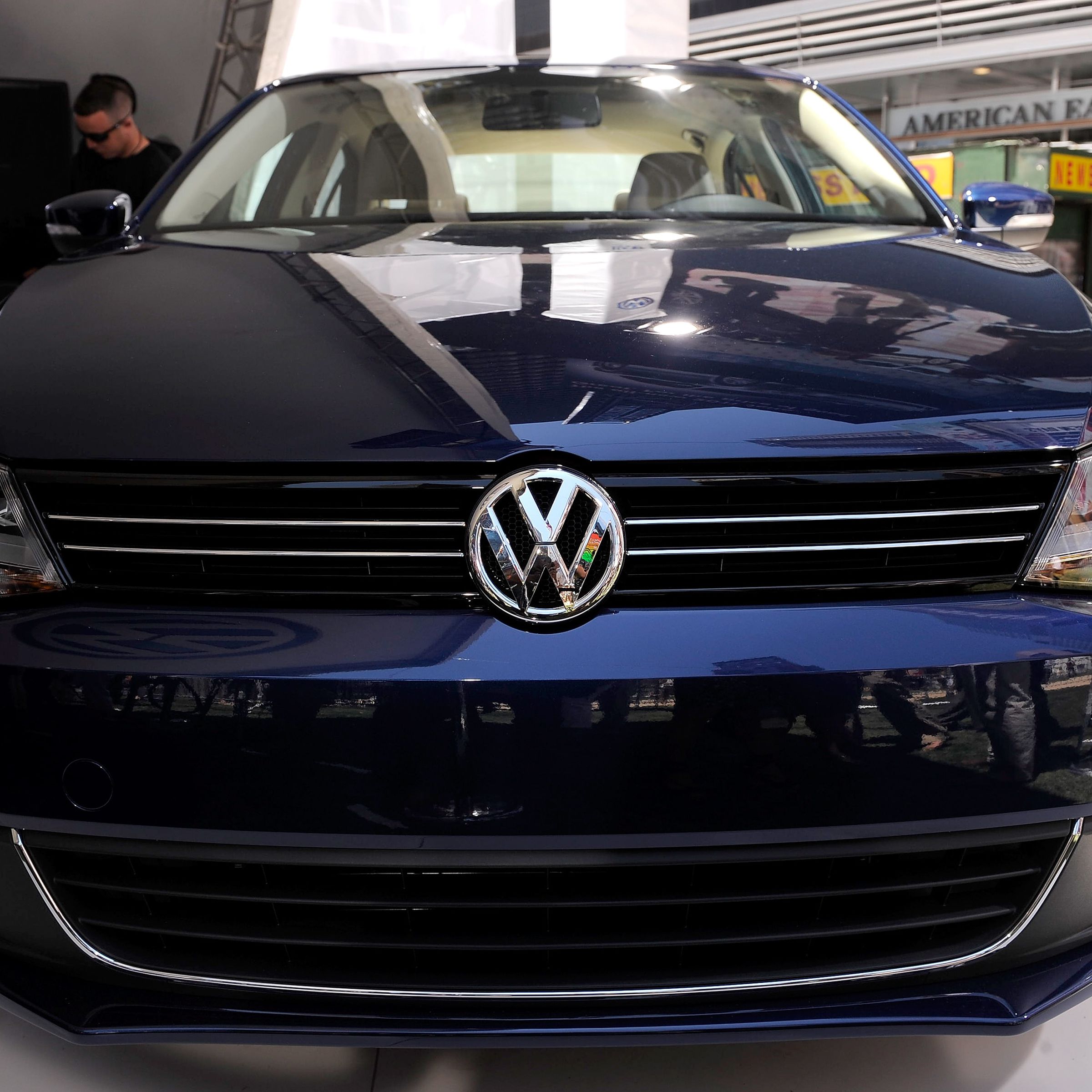 Volkswagen's New 2011 Compact Sedan World Premiere