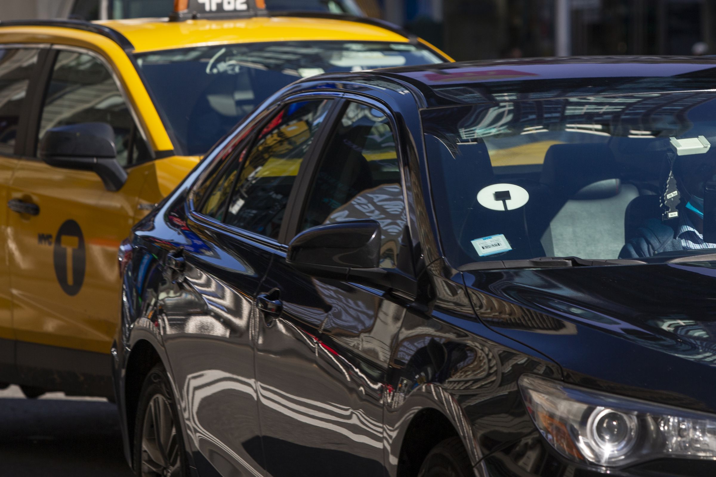NYC bill could put Uber and yellow Cabs on single app platform
