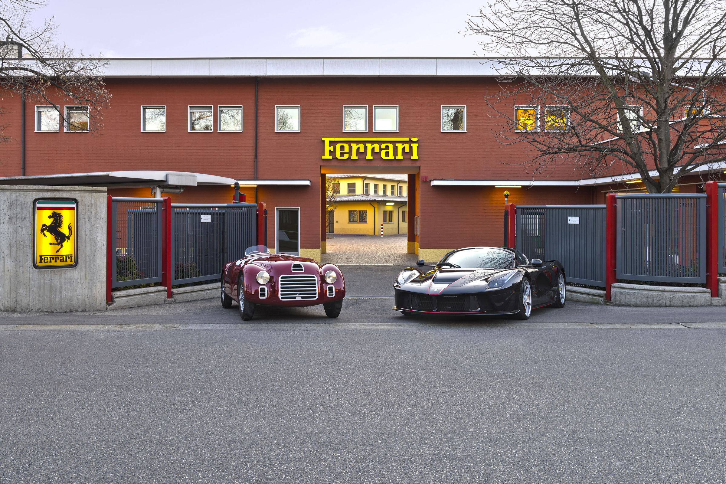 Ferrari 125 S and LaFerrari Aperta