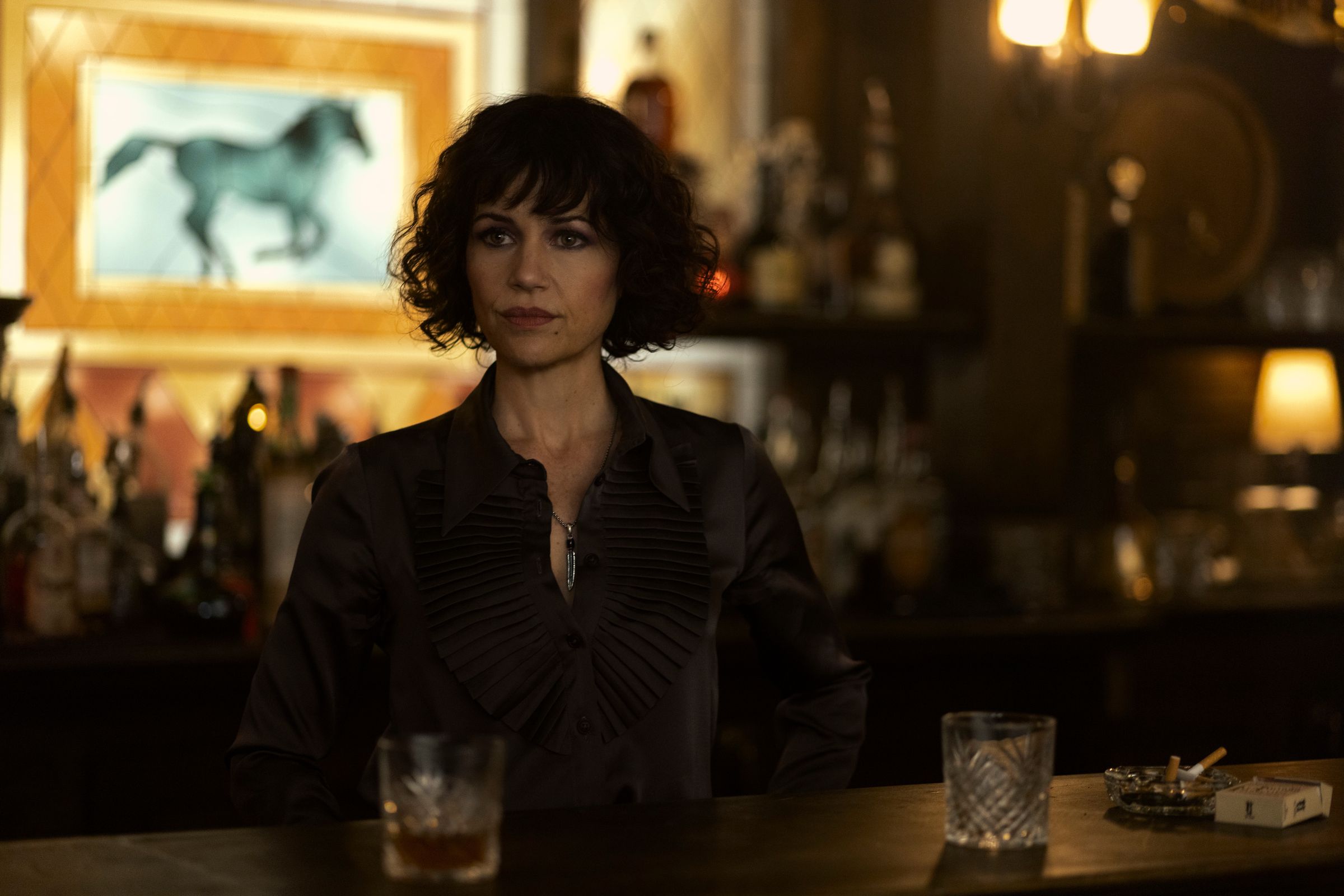 A still photo of Carla Gugino in the Netflix TV series The Fall of the House of Usher.
