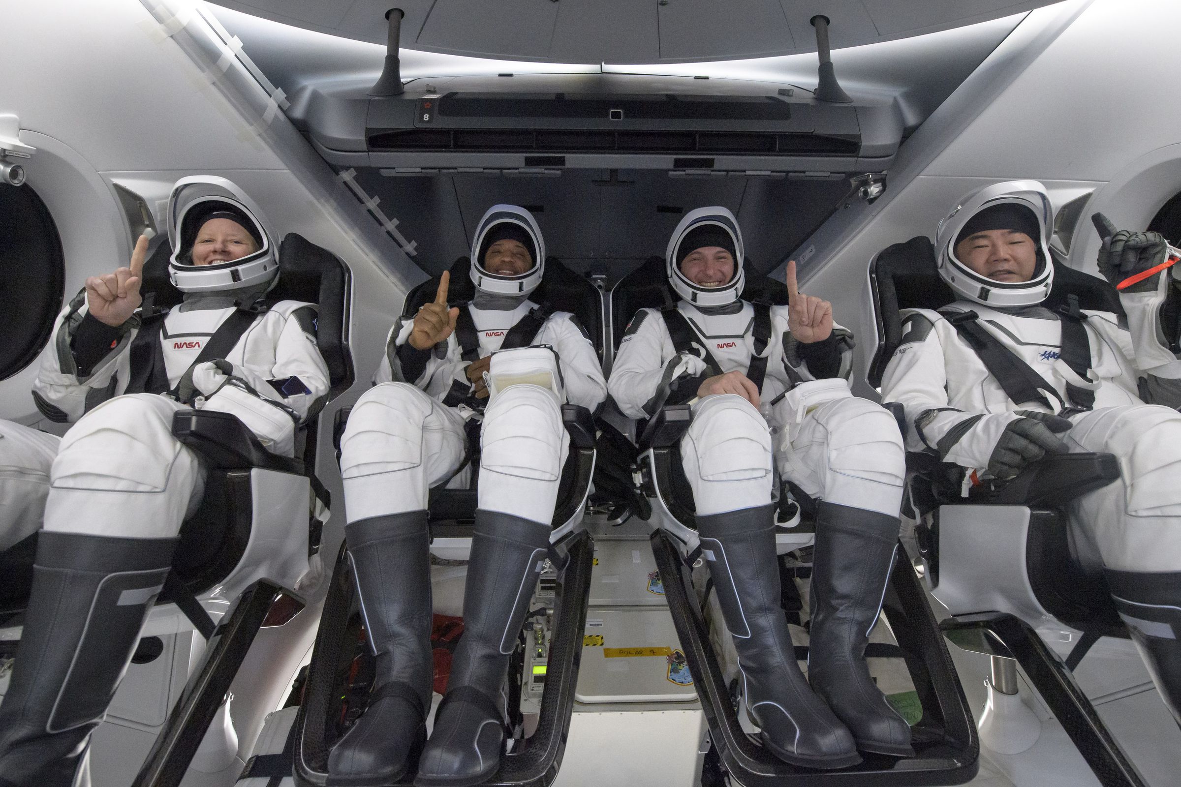 NASAs SpaceX Crew-1 Splashdown