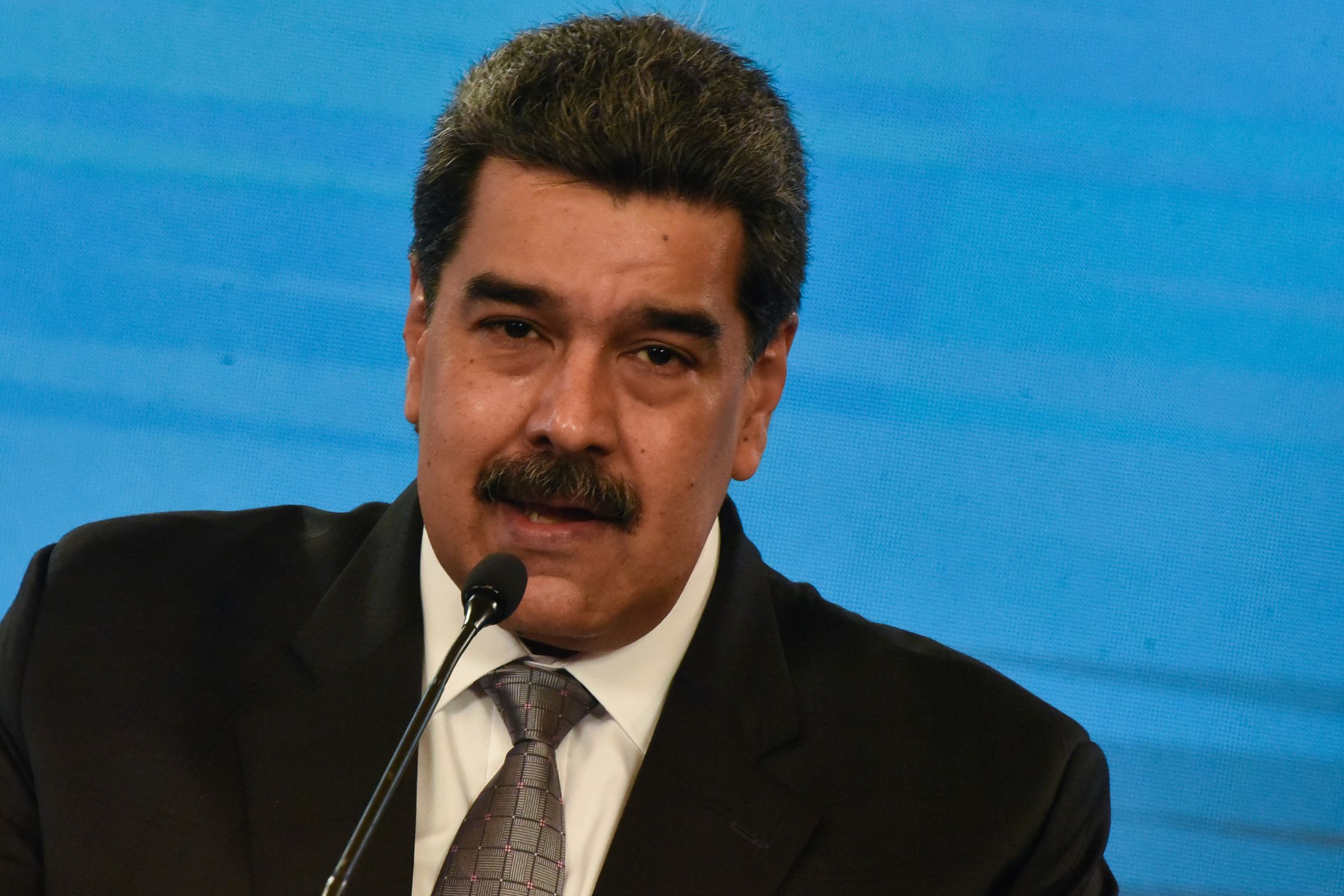 Nicolas Maduro Announces Launch of Vaccination Campaign