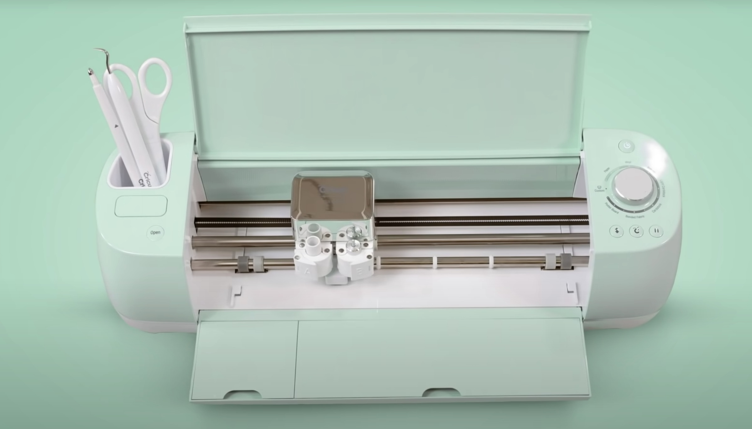 A Cricut Explore Air 2, one of the many Cricut machines that require the use of Design Space.