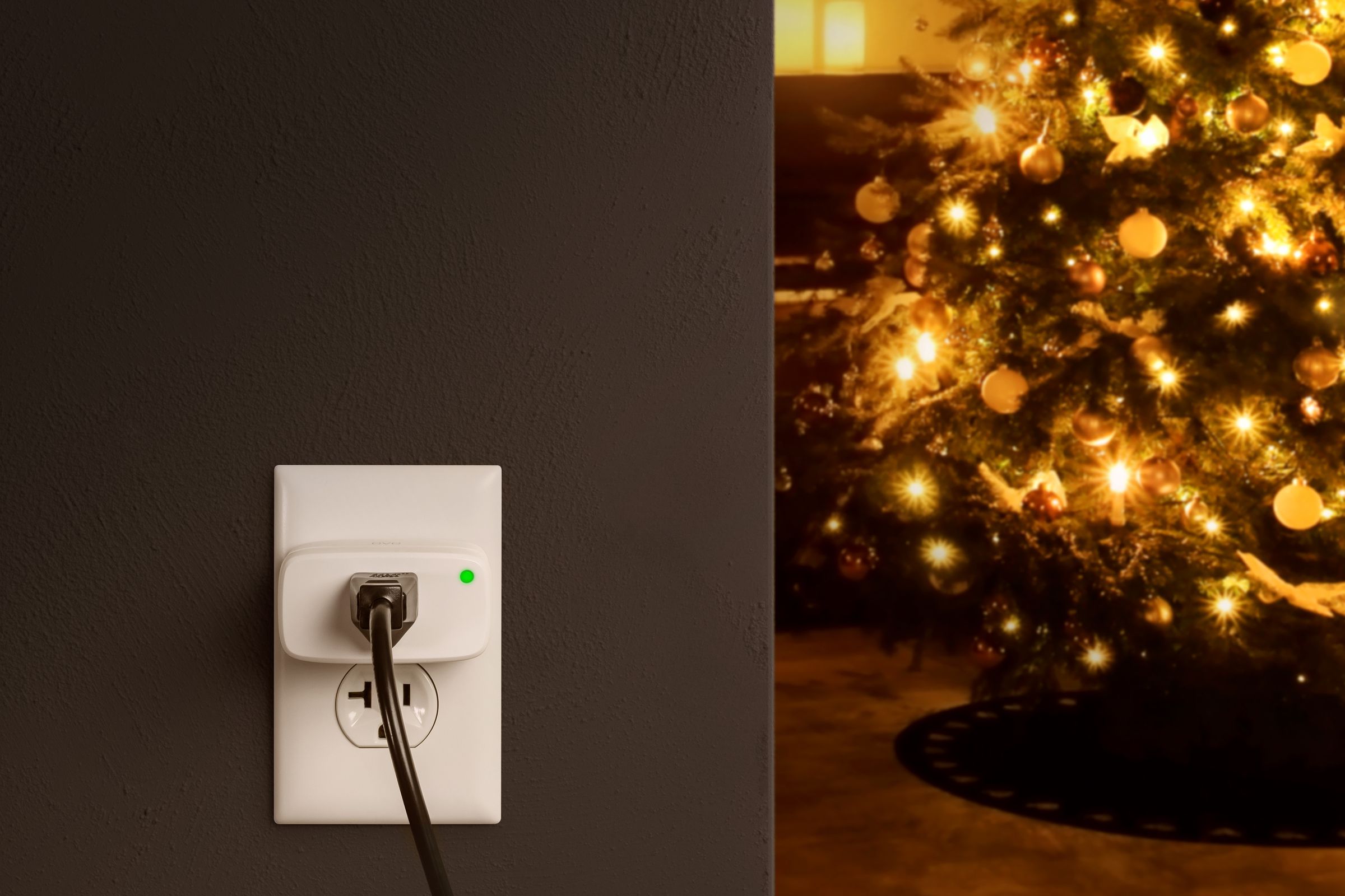 Eve is upgrading all its compatible products —such as its Eve Energy smart plug — to the Matter smart home standard.